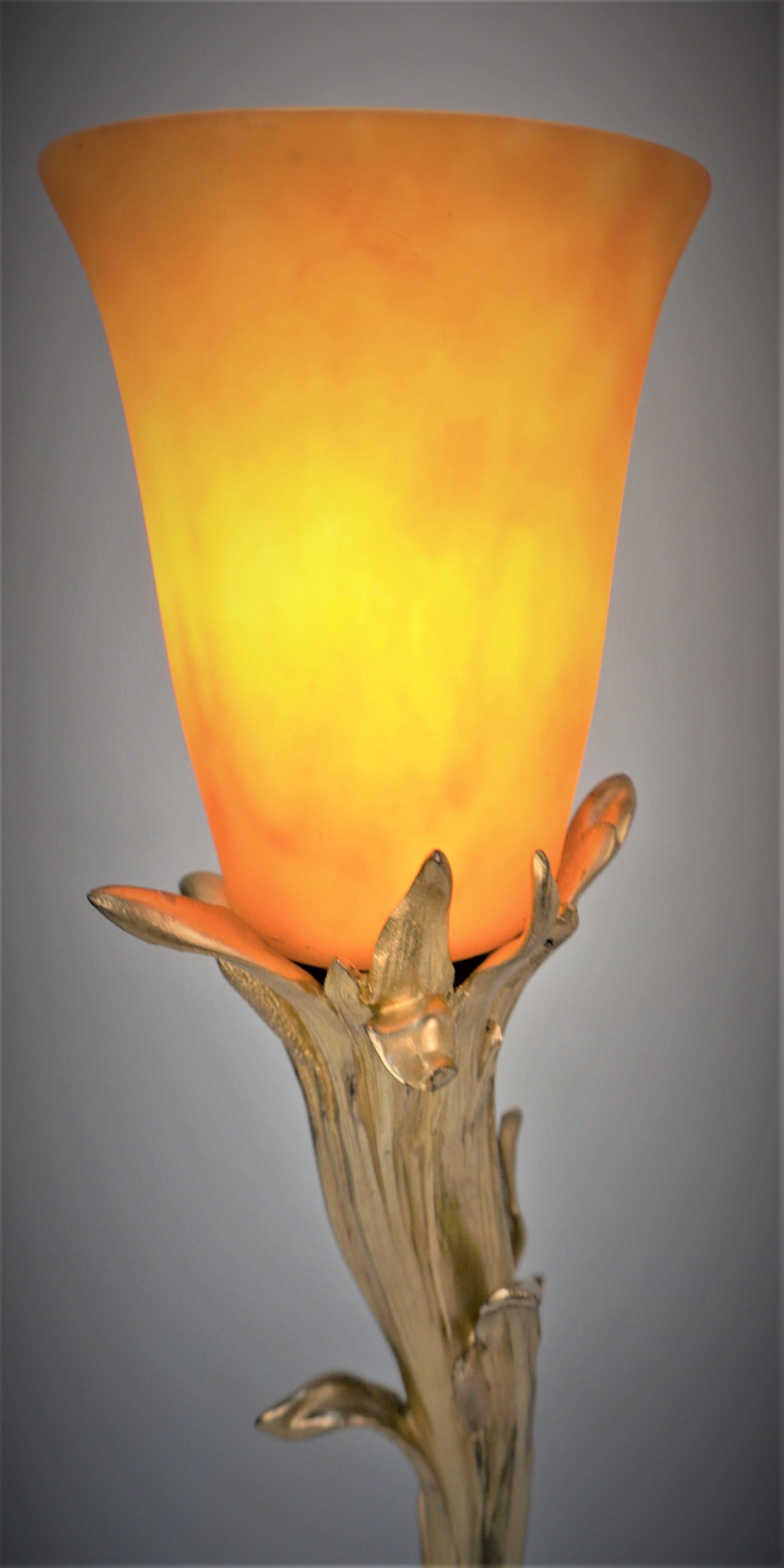 Art Nouveau Charles Georges Ferville-Suan Bronze Table lamp with Daum Glass For Sale