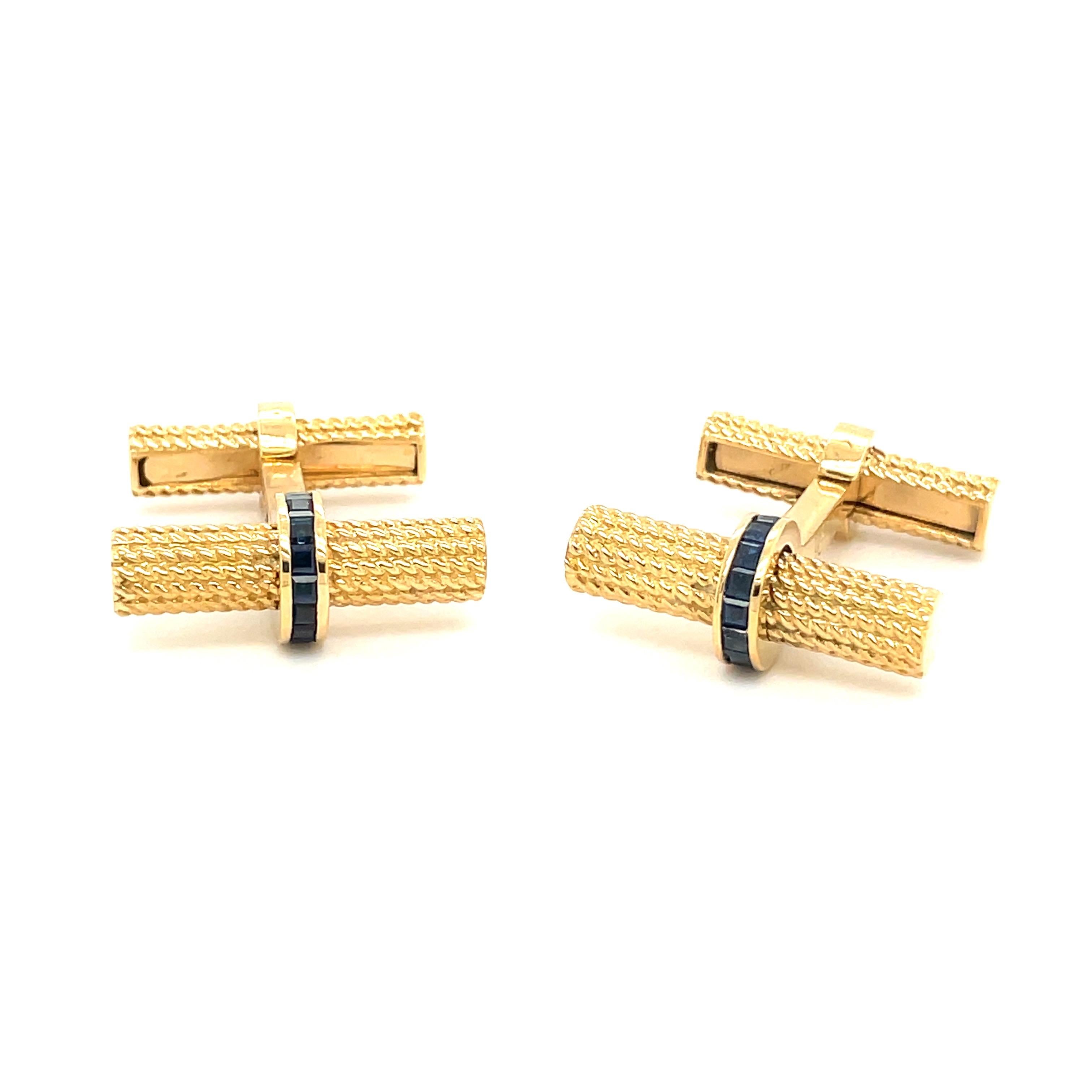 Charles Gold 18kt Yellow Gold Blue Sapphire 2.11ct. Cuff Links/ Studs Dress Set In New Condition In New York, NY