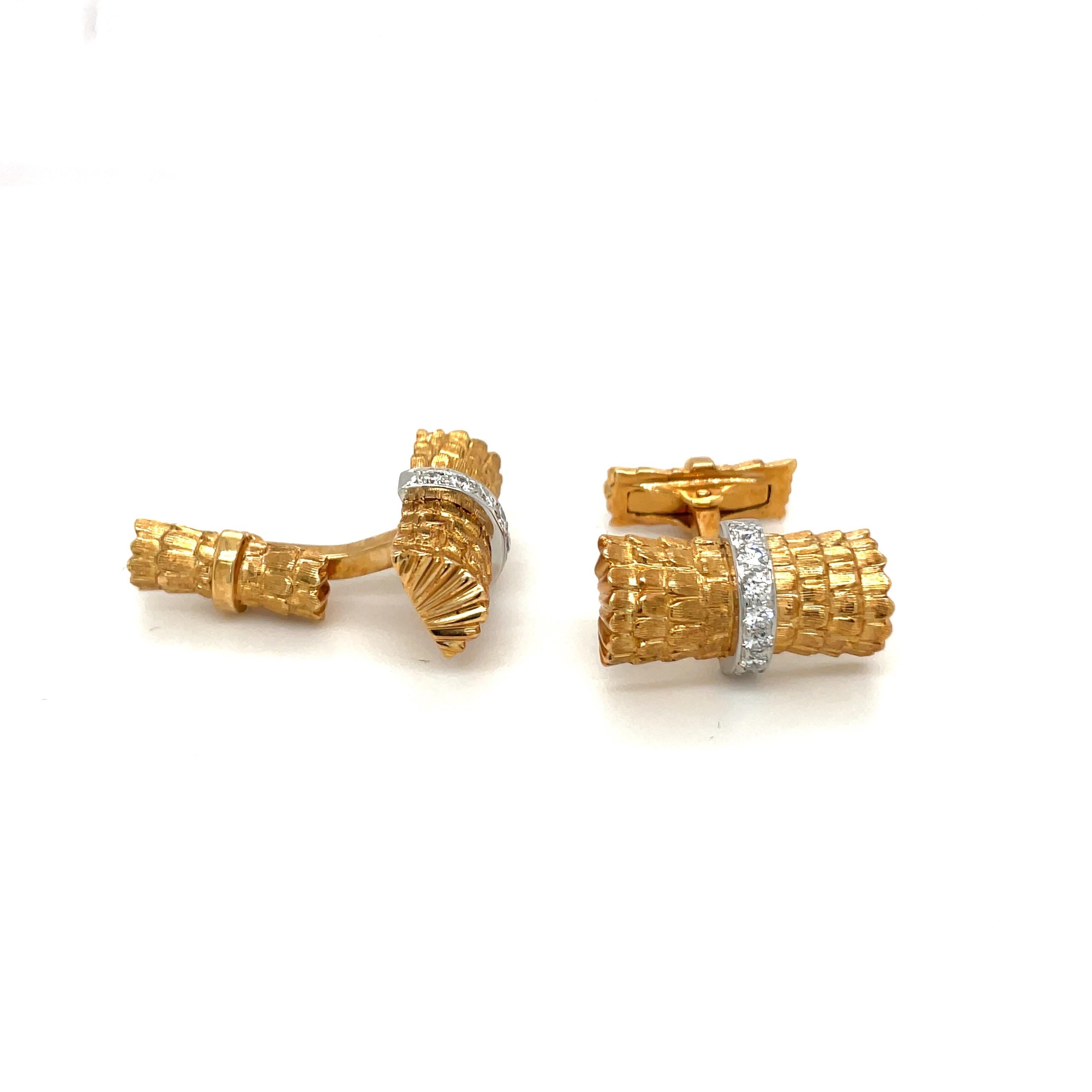 Charles Gold Yellow Gold .80Ct Diamond Cuff Links / Studs Dress Set In New Condition In New York, NY
