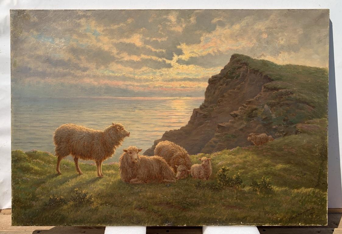 Charles H. Branscombe (British, 1858 - 1924) - Sheep grazing in the morning.

61.5 x 91.5cm.

Antique oil painting on canvas, without frame.

- Work signed and dated on the lower right: “Chas. H. Branscombe 1912”.

Condition report: Original canvas.