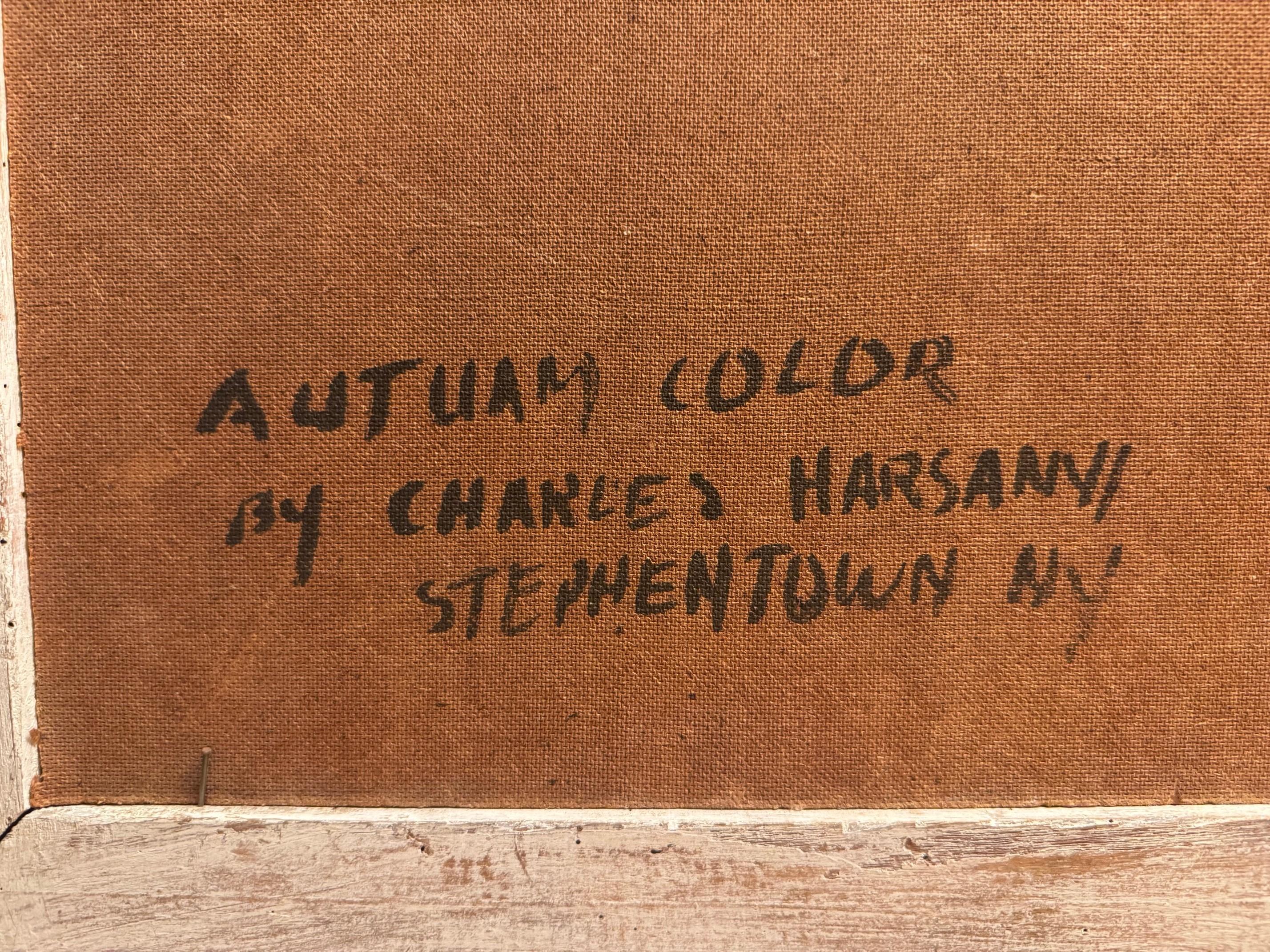 Un sorprendente dipinto regionalista dell'artista americano/ungherese Charles Harsanyi. Colori d'autunno a Stephenstown NY. Olio su tavola di 15