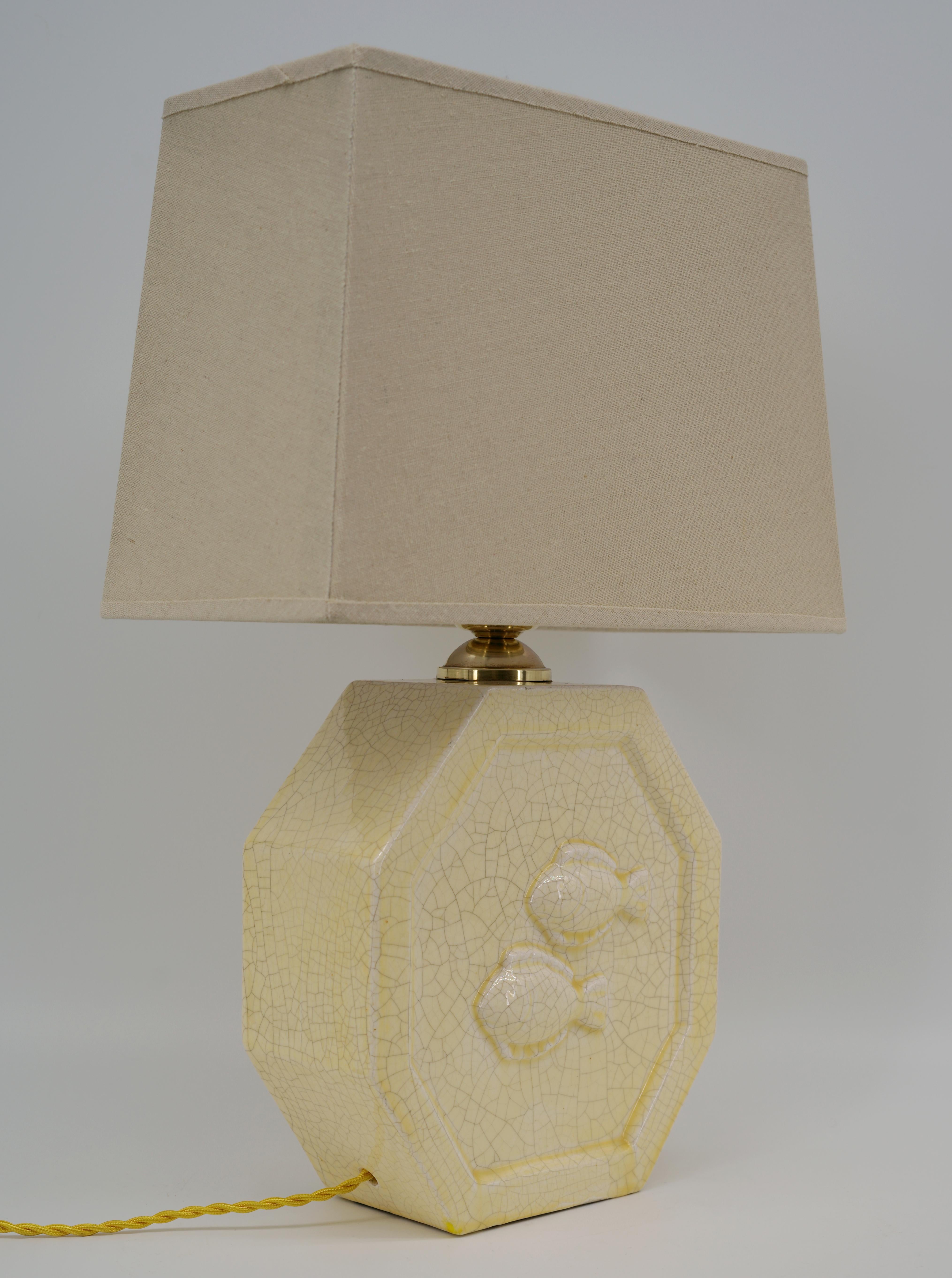 Laiton Lampe Art déco française Charles HARVA en céramique à glaçure craquelée, 1920 en vente