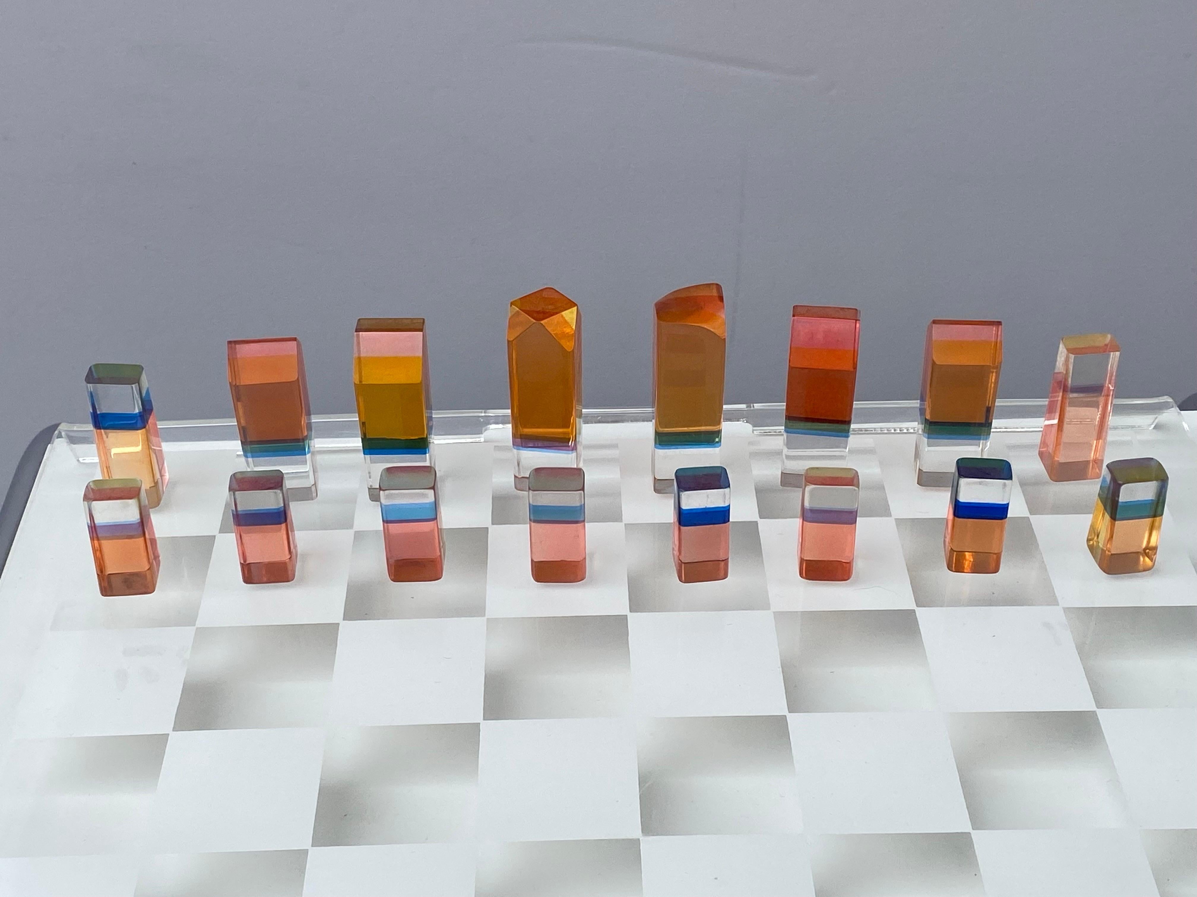 Lucite Charles Hollis Jones - Ensemble d'échecs en vente