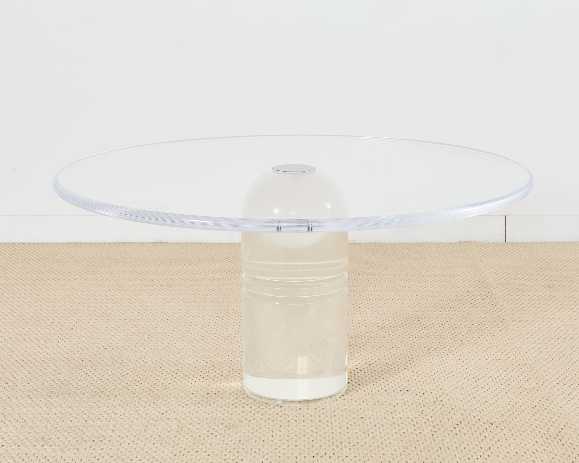 Moulage Charles Hollis Jones Table de salle à manger Le Dome Lucite en vente