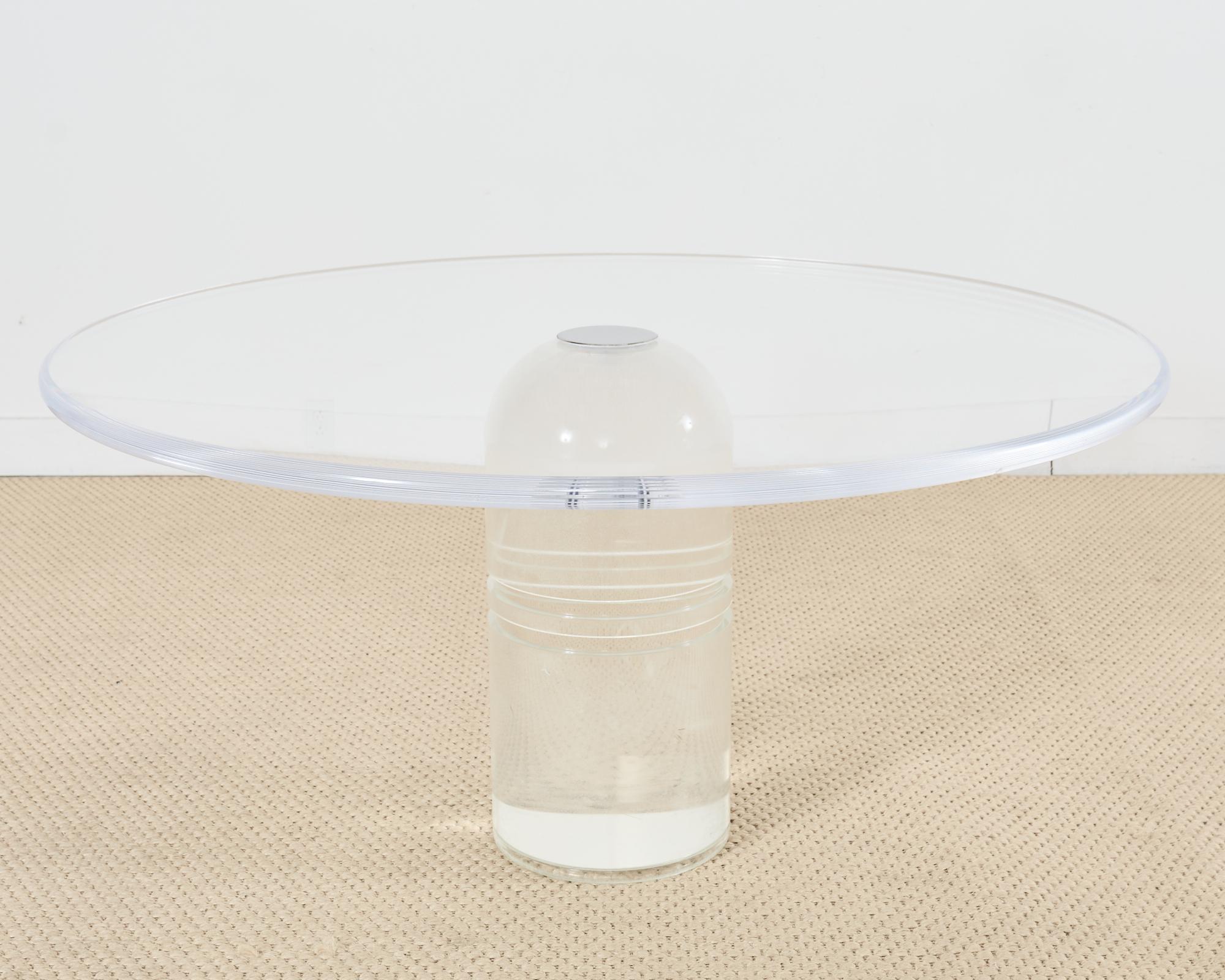 Charles Hollis Jones Table de salle à manger Le Dome Lucite Bon état - En vente à Rio Vista, CA