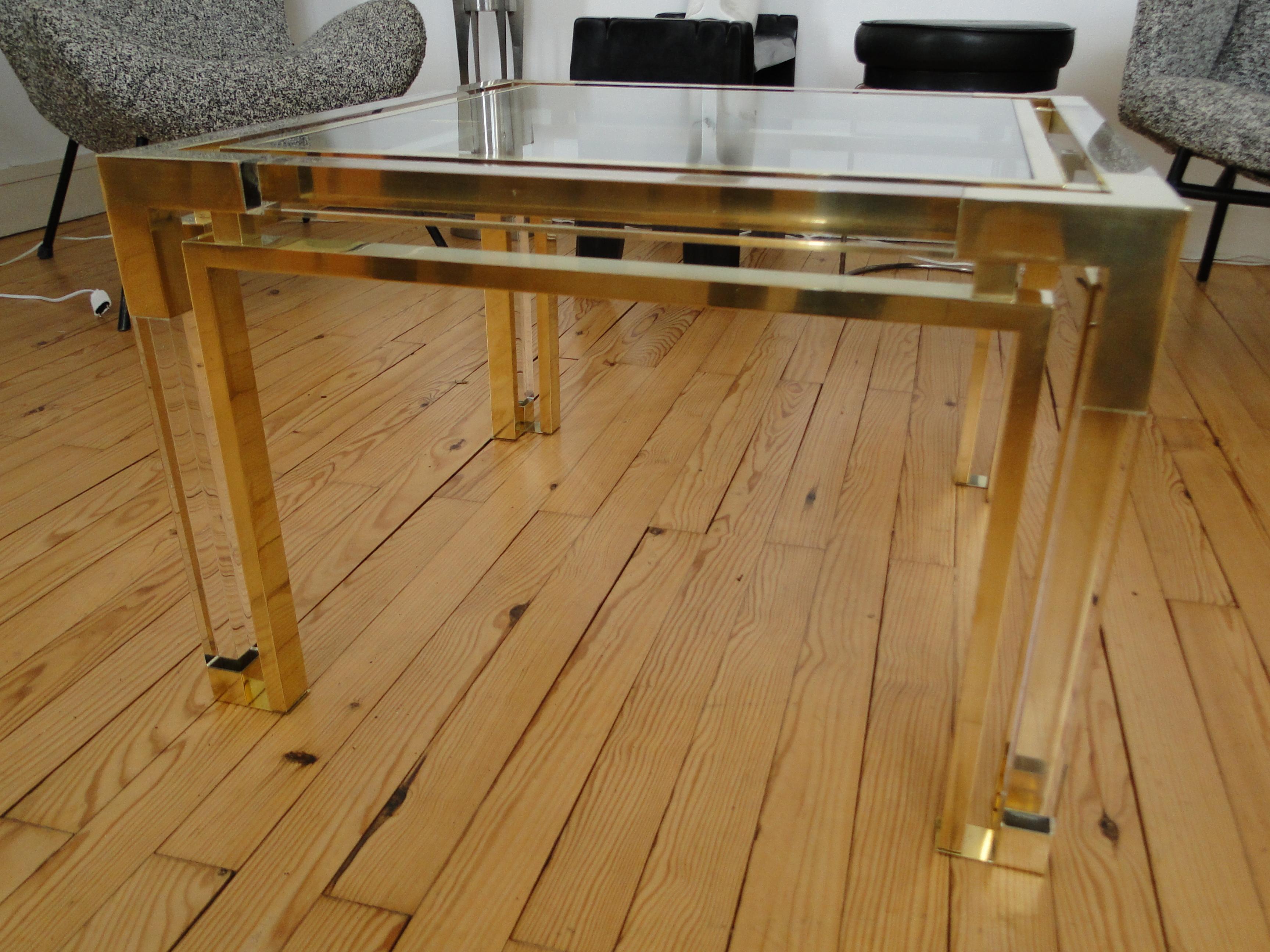 Charles Hollis Jones Lucite and Brass Italian Square Cocktail Table In Good Condition For Sale In Lège Cap Ferret, FR