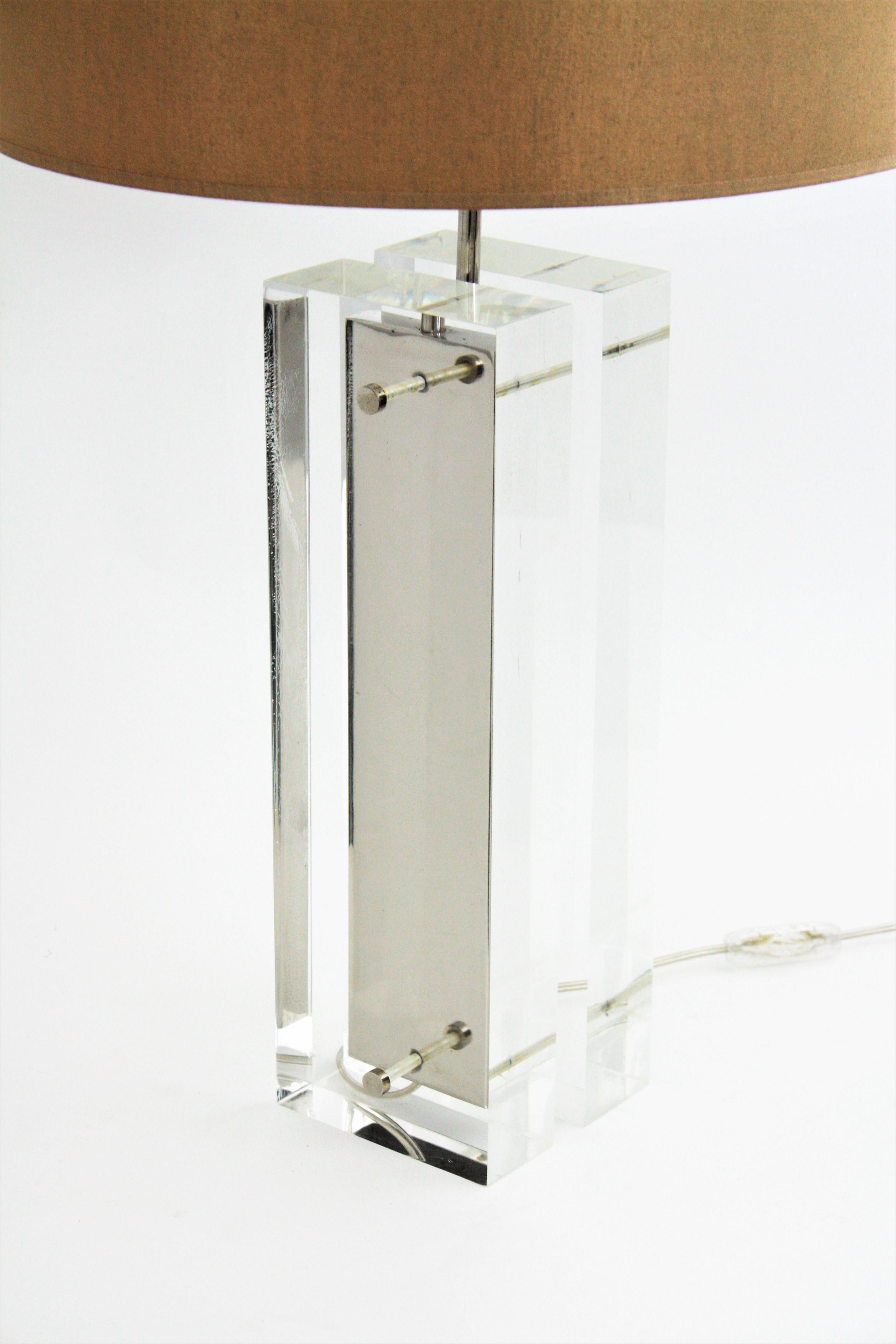 Charles Hollis Jones Lucite and Chromed Steel Midcentury Table Lamp In Good Condition For Sale In Barcelona, ES