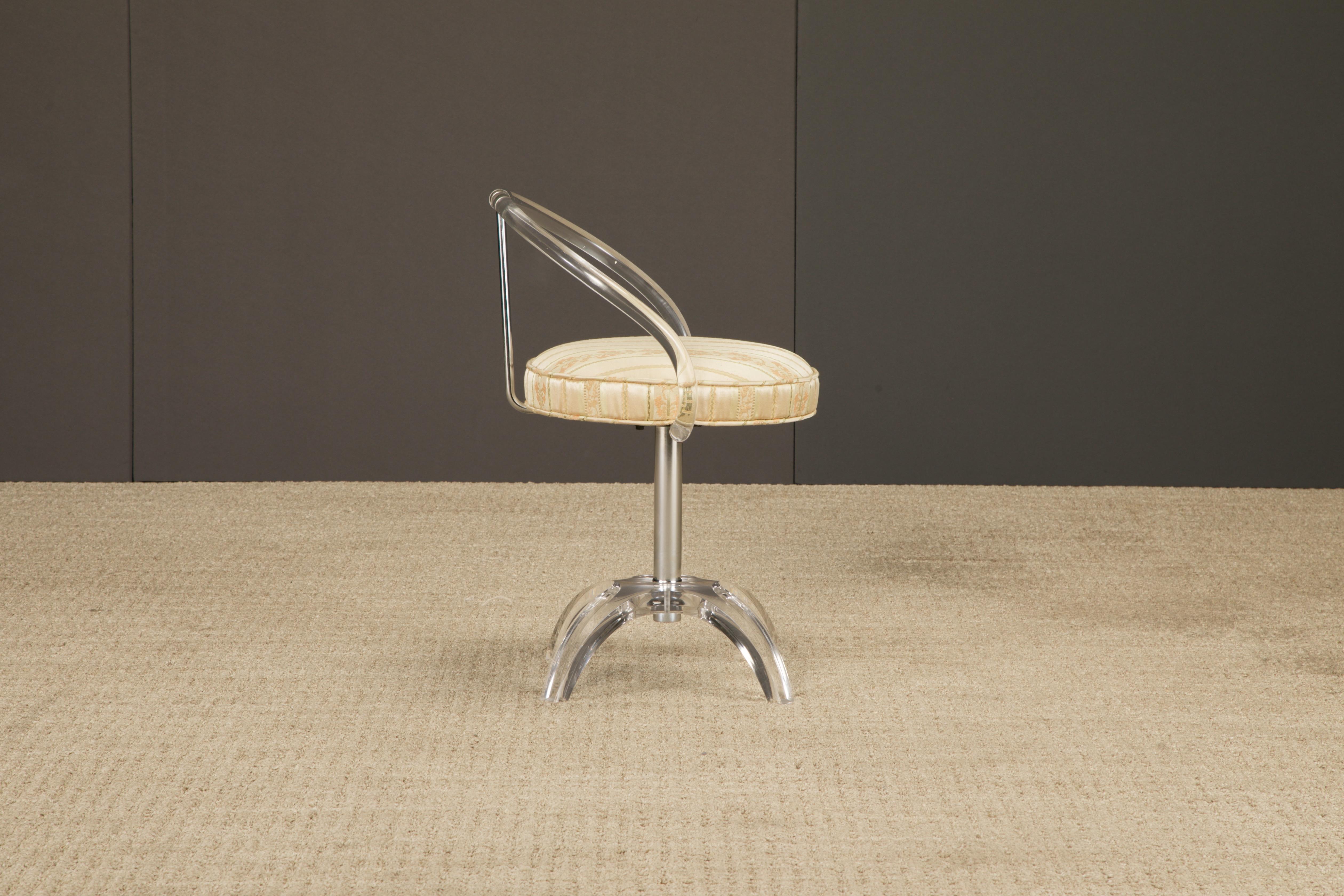 Charles Hollis Jones Taburete giratorio de tocador de lucita y acero cromado, c. 1970 en venta 4