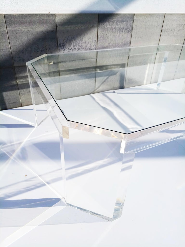 Charles Hollis Jones Lucite Coffee Table, 1970s at 1stdibs