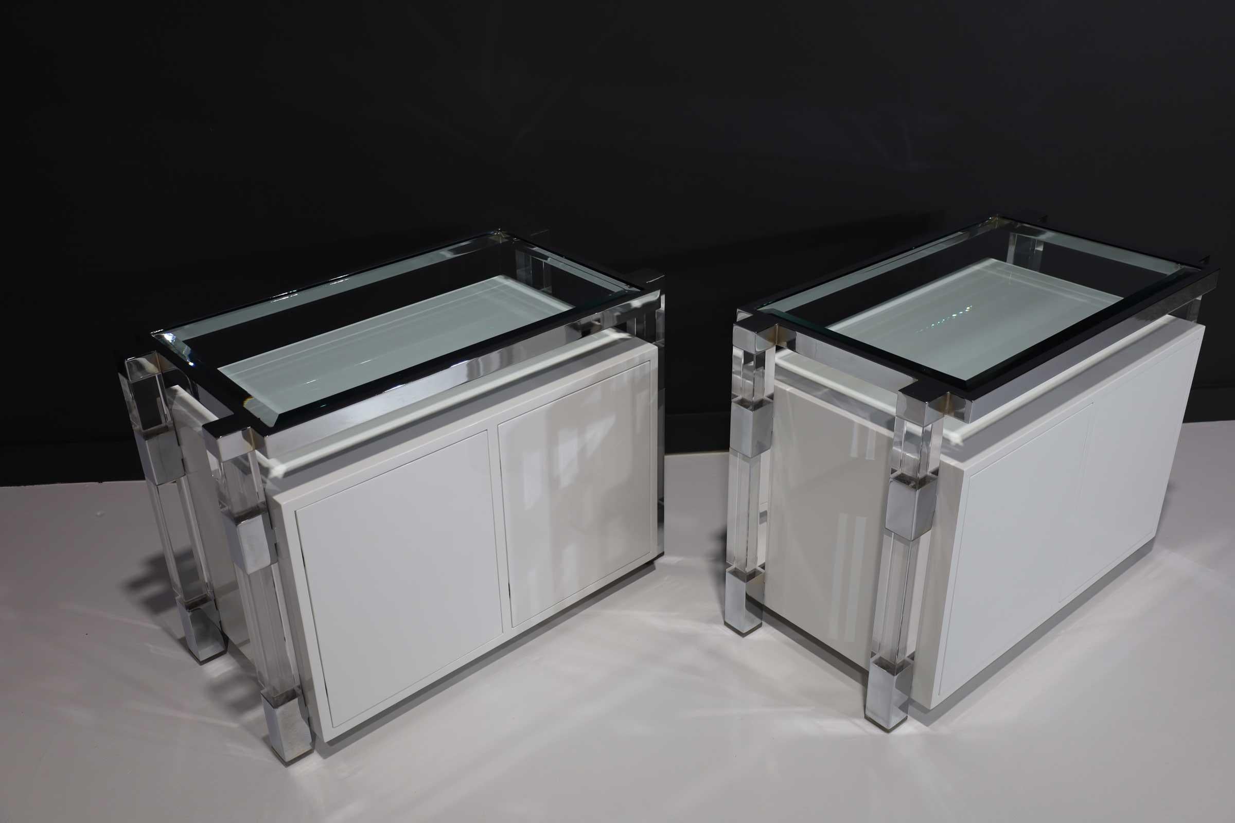 Charles Hollis Jones Metric Series Nightstands in White Lacquer 1