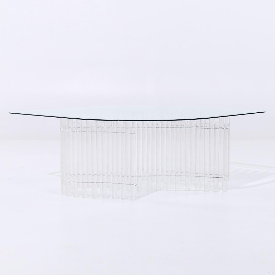 Américain Charles Hollis Jones Table basse en Lucite Tambour du milieu du siècle en vente
