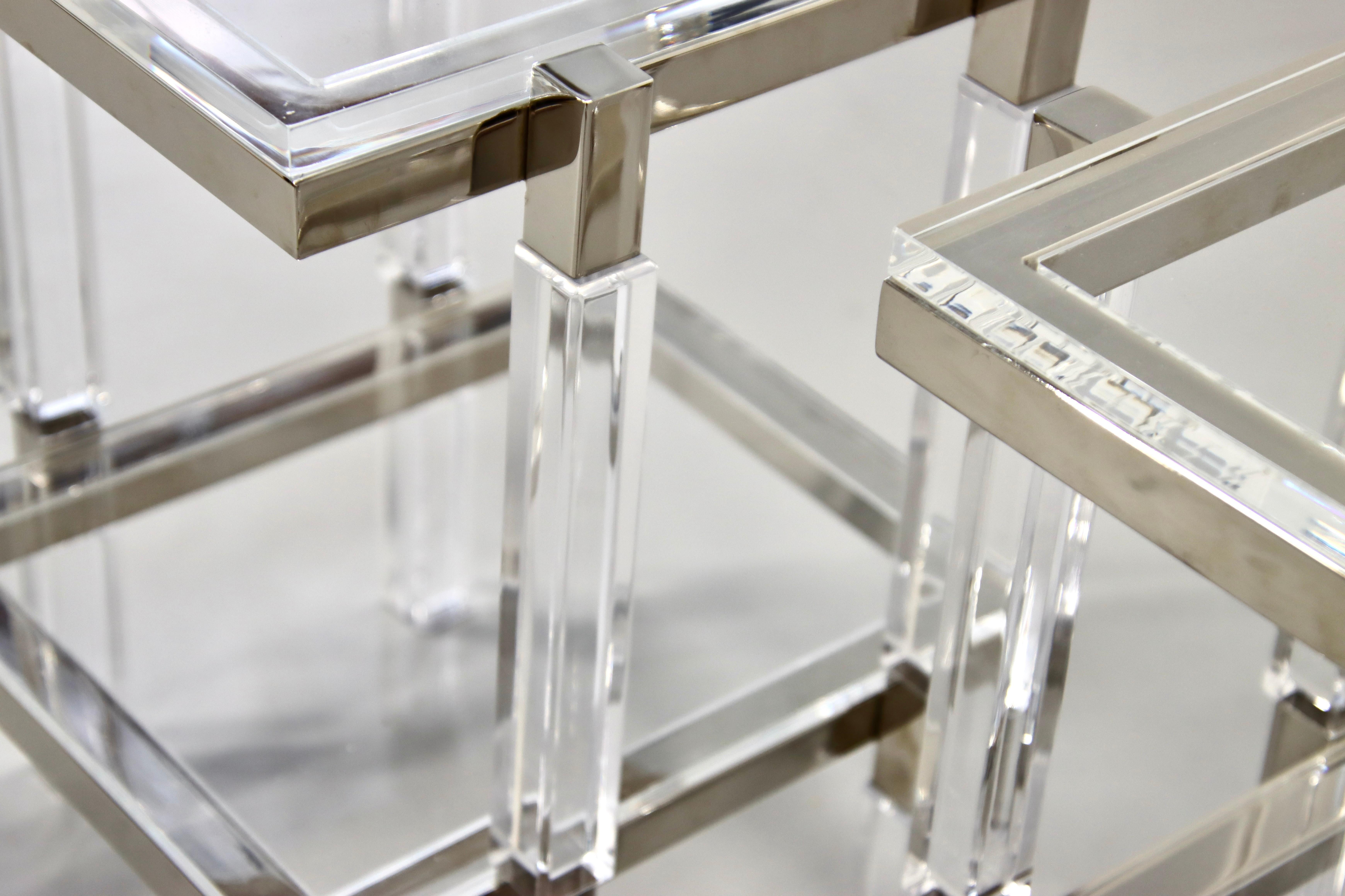 Lucite Tables d'extrémité Charles Hollis Jones en nickel et lucite en vente