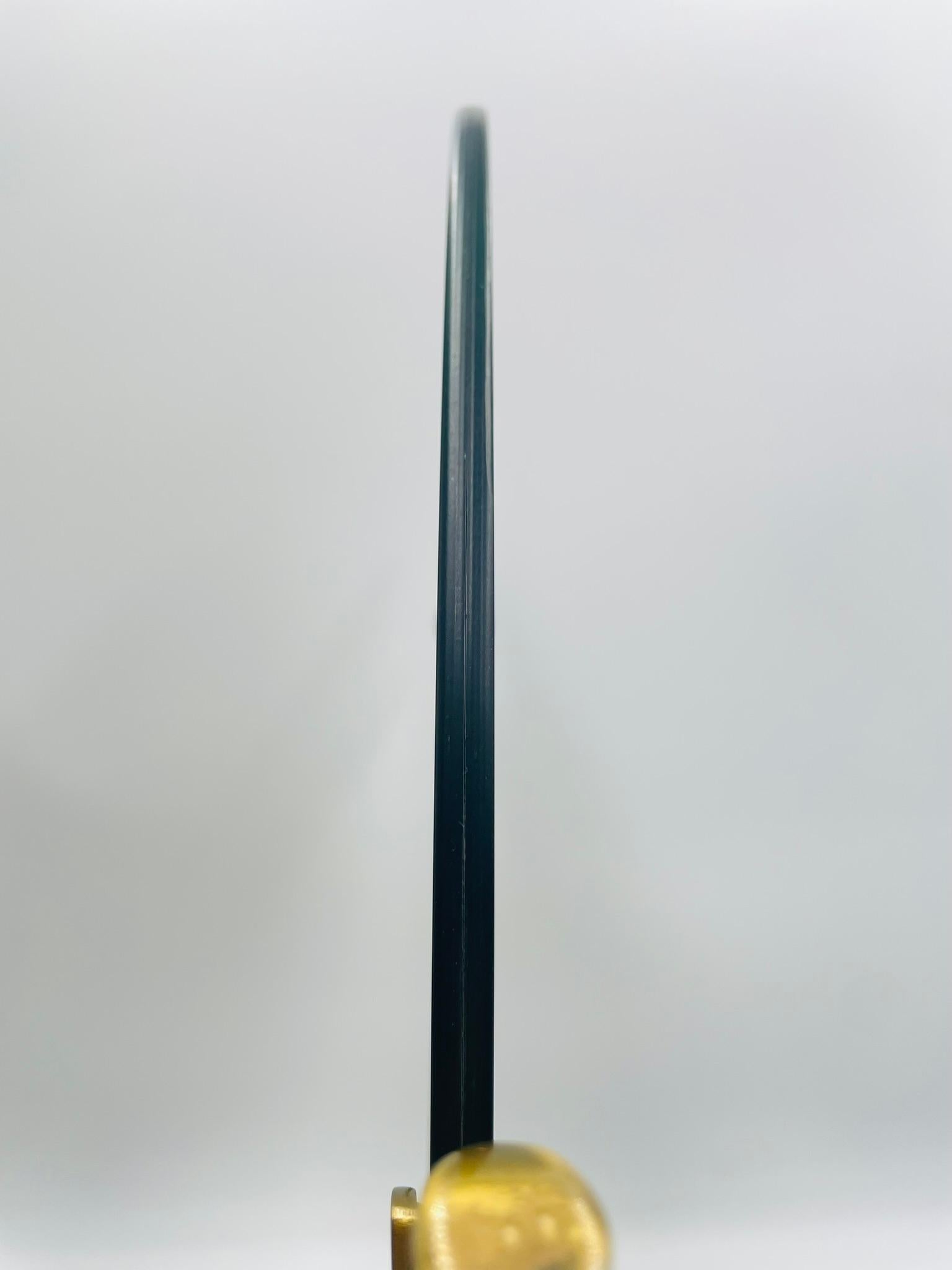 Charles Hollis Jones Miroir pivotant sculptural en laiton, 1960s Hollywood Regency en vente 11