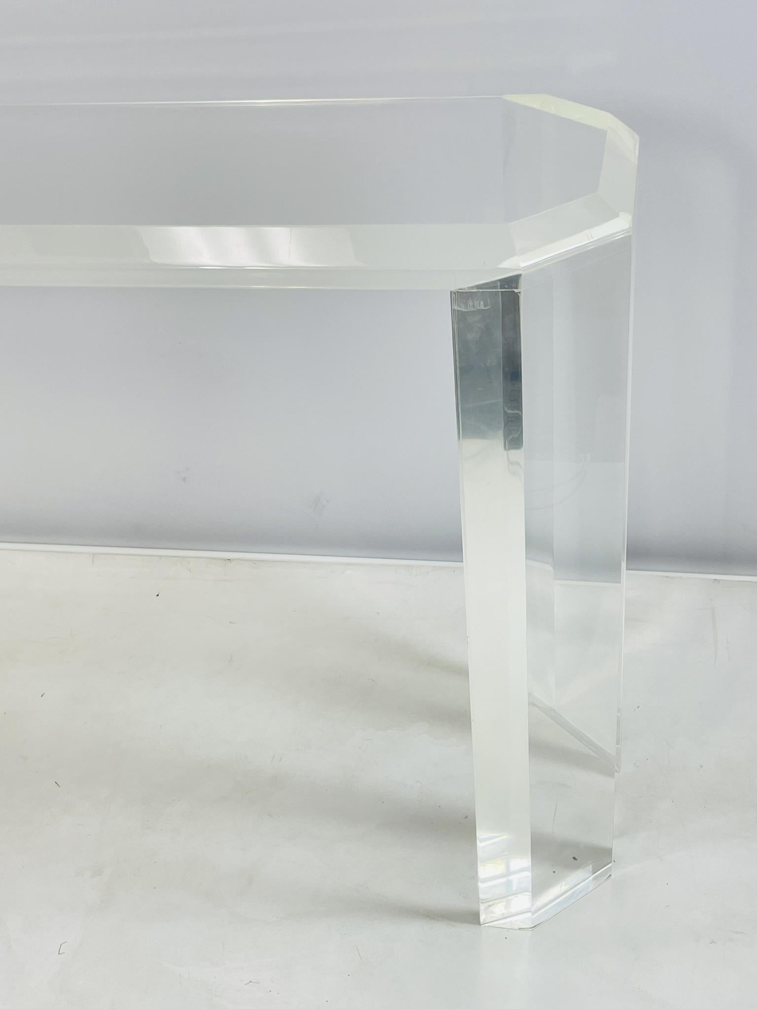 Tavolo consolle in lucite firmato Charles Hollis Jones, Los Angeles, 1970 in vendita 1