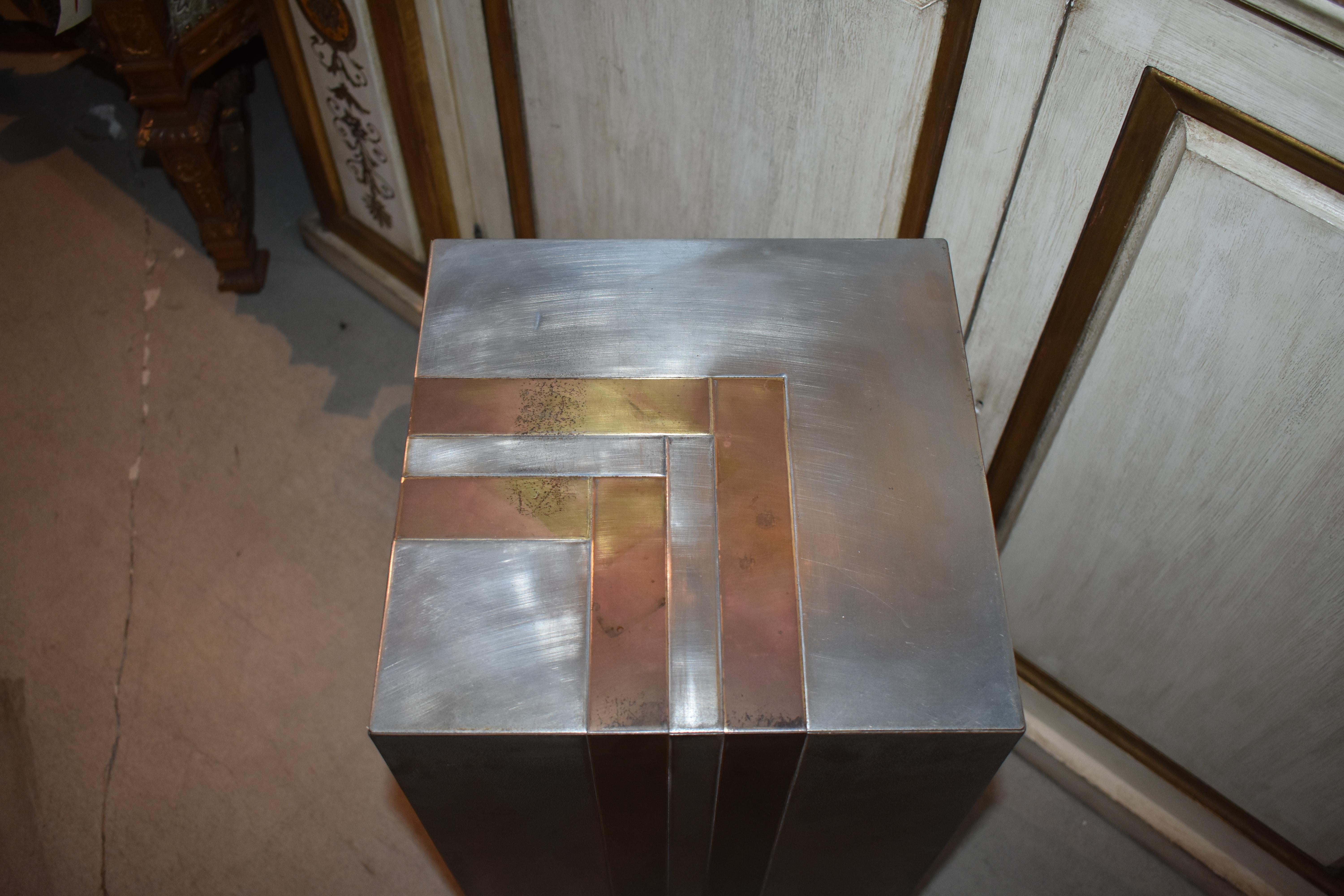 Charles Hollis Jones Steel and Brass Pedestal In Good Condition For Sale In Cathedral City, CA