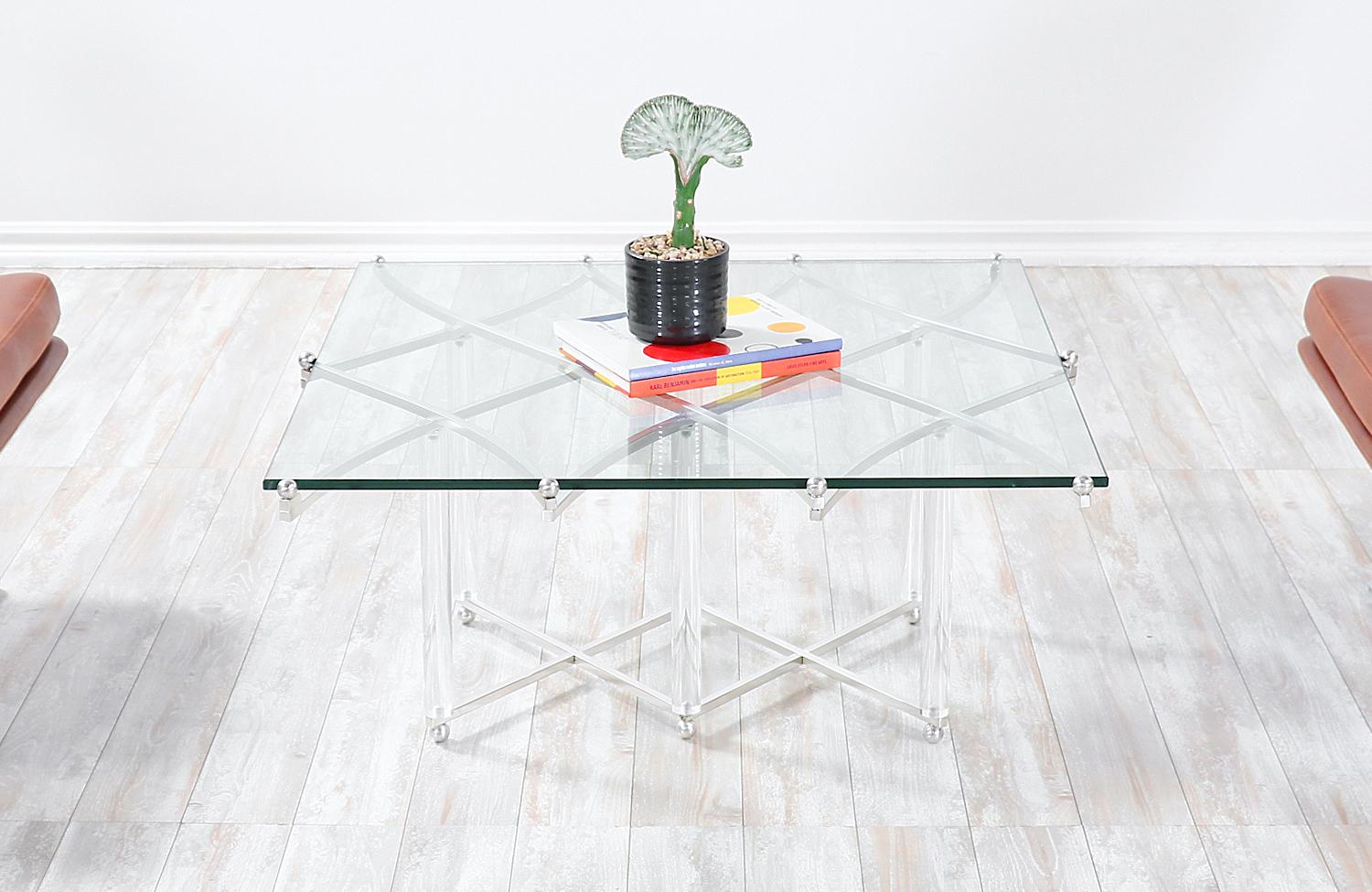 Charles Hollis Jones Couchtisch „Treillage“ aus Chrom und Lucite (Moderne der Mitte des Jahrhunderts) im Angebot