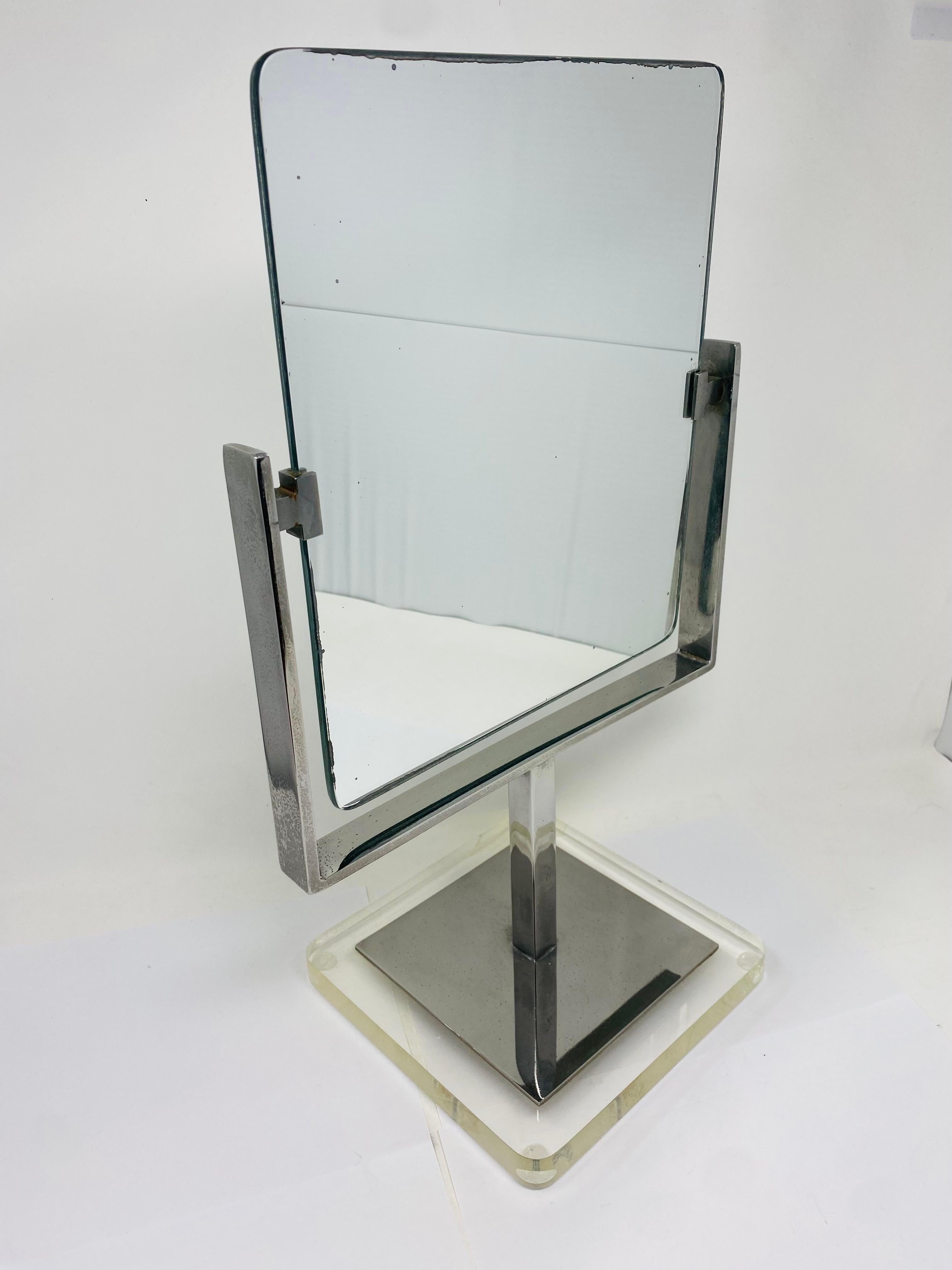 Miroir de coiffeuse Charles Hollis Jones en laiton brossé et Lucite en vente 2