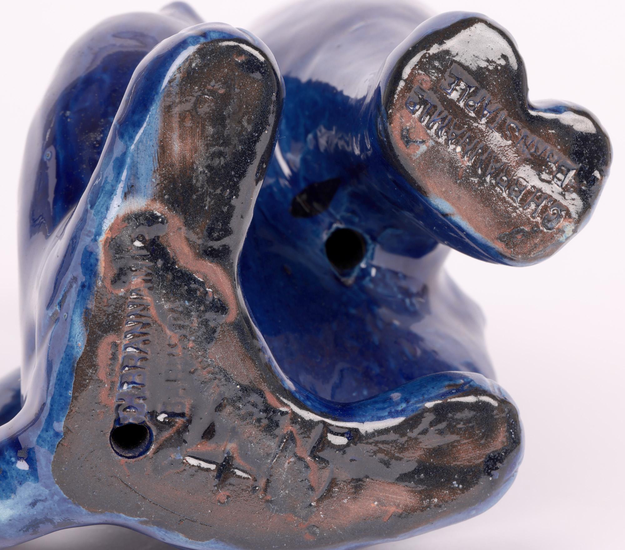 Figure de chat souriant en poterie Grotesque de Charles Hubert Brannam en vente 8
