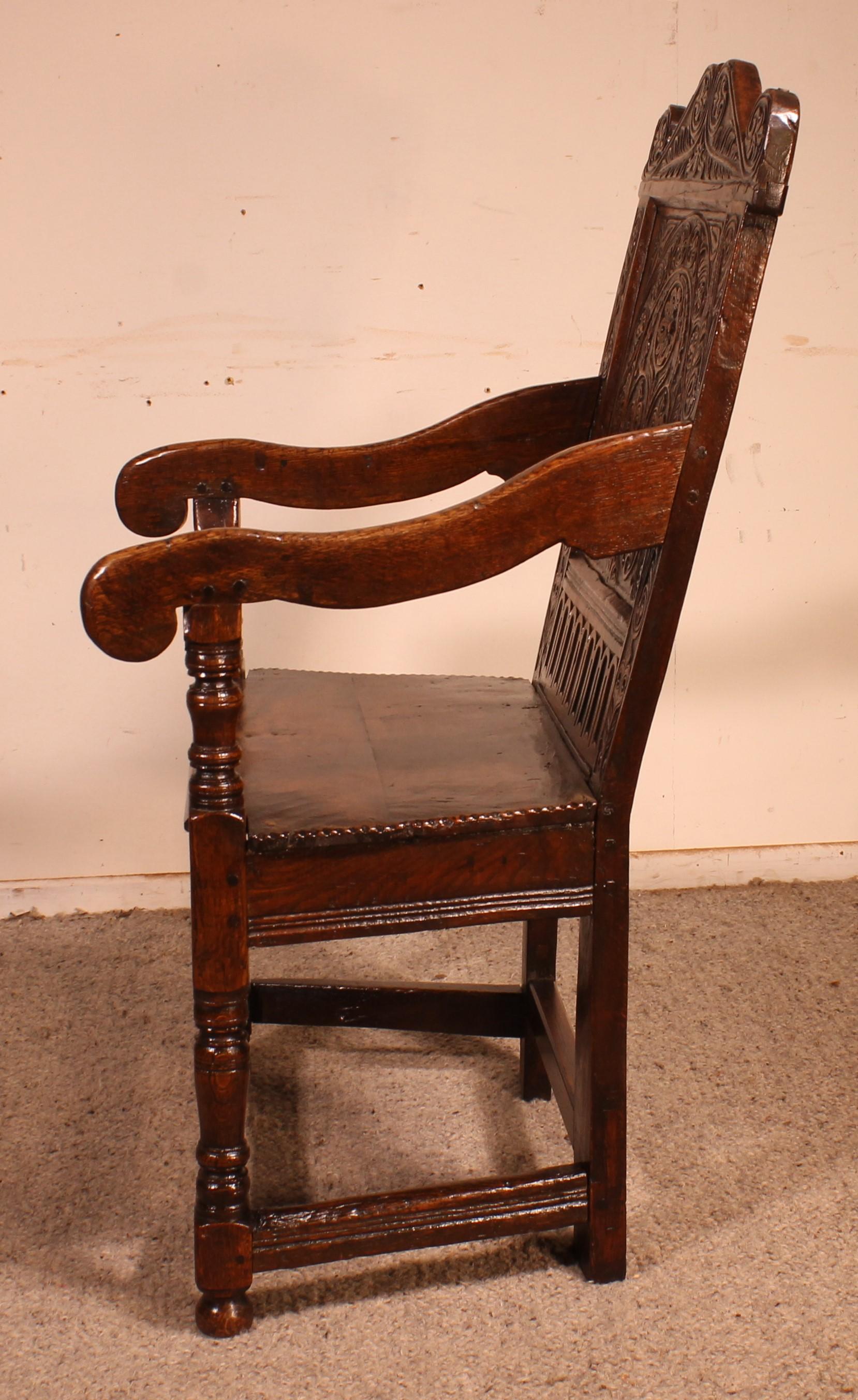 Charles I Joined Oak Armchair - Early 17th Century For Sale 6