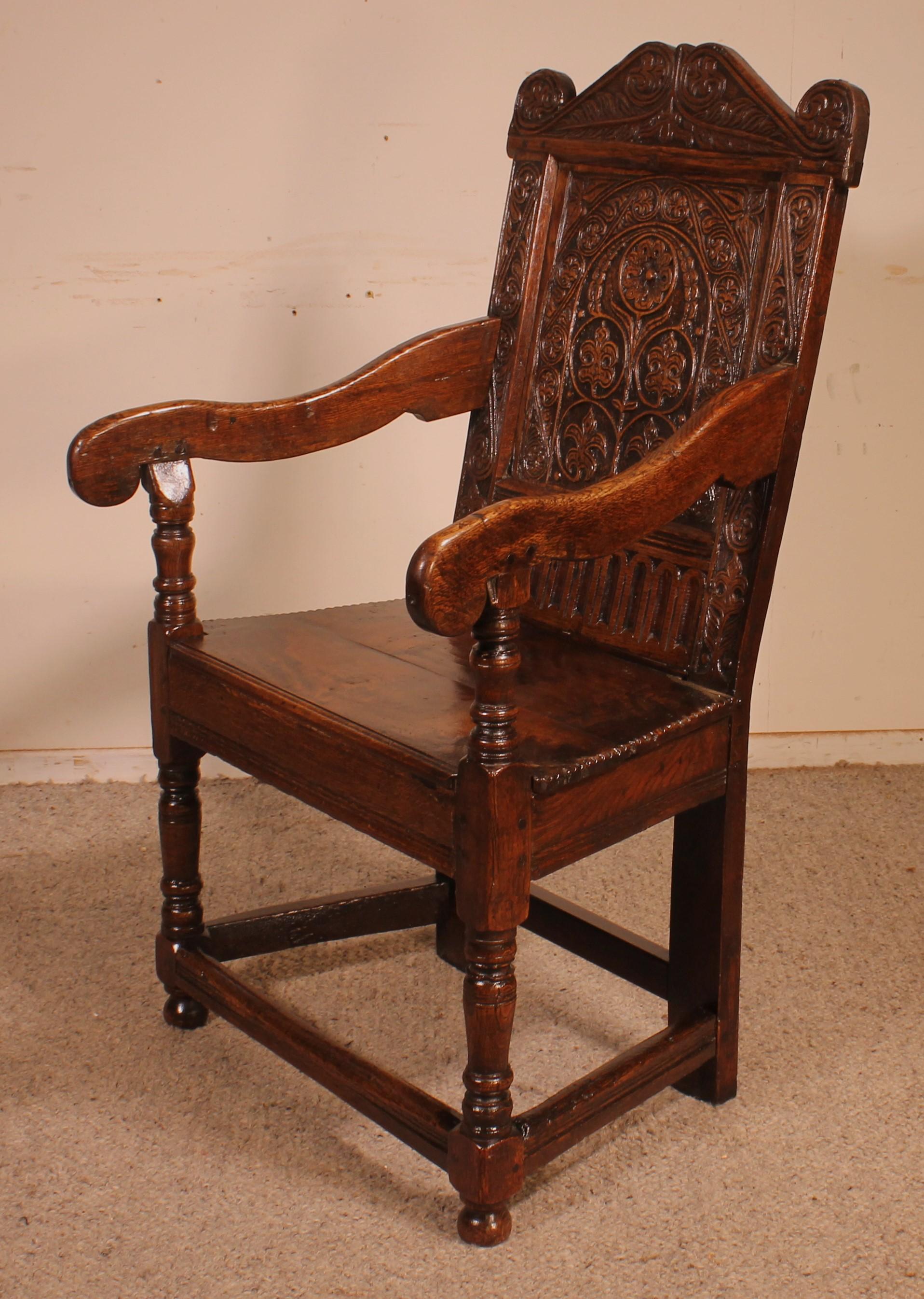 Charles I Joined Oak Armchair - Early 17th Century For Sale 3