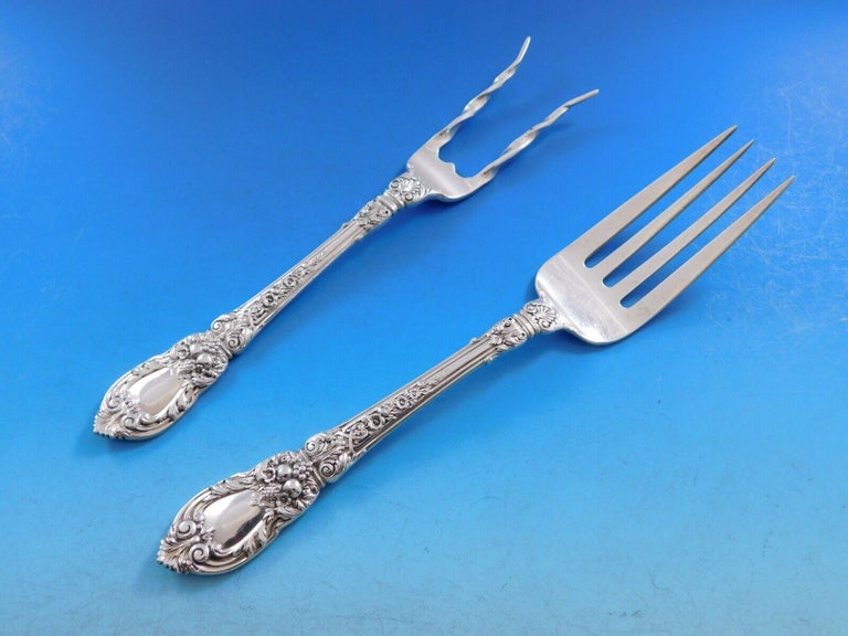 Charles II by Lunt Sterling Silver Flatware Set for 12 Service 174 Pieces Dinner For Sale 2