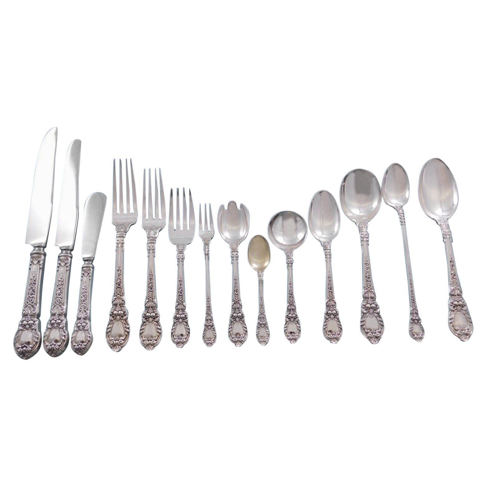 Service de couverts en argent sterling Charles II par Lunt pour 12 personnes 174 pièces en vente