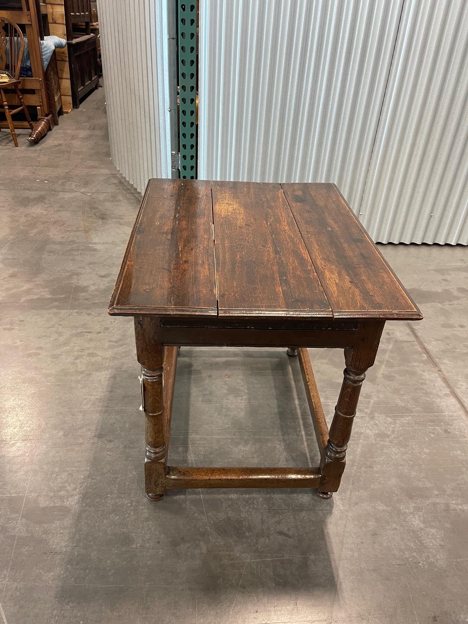 Charles II Country Oak Stretcher Table Circa 1680 In Good Condition For Sale In Flower Mound, TX