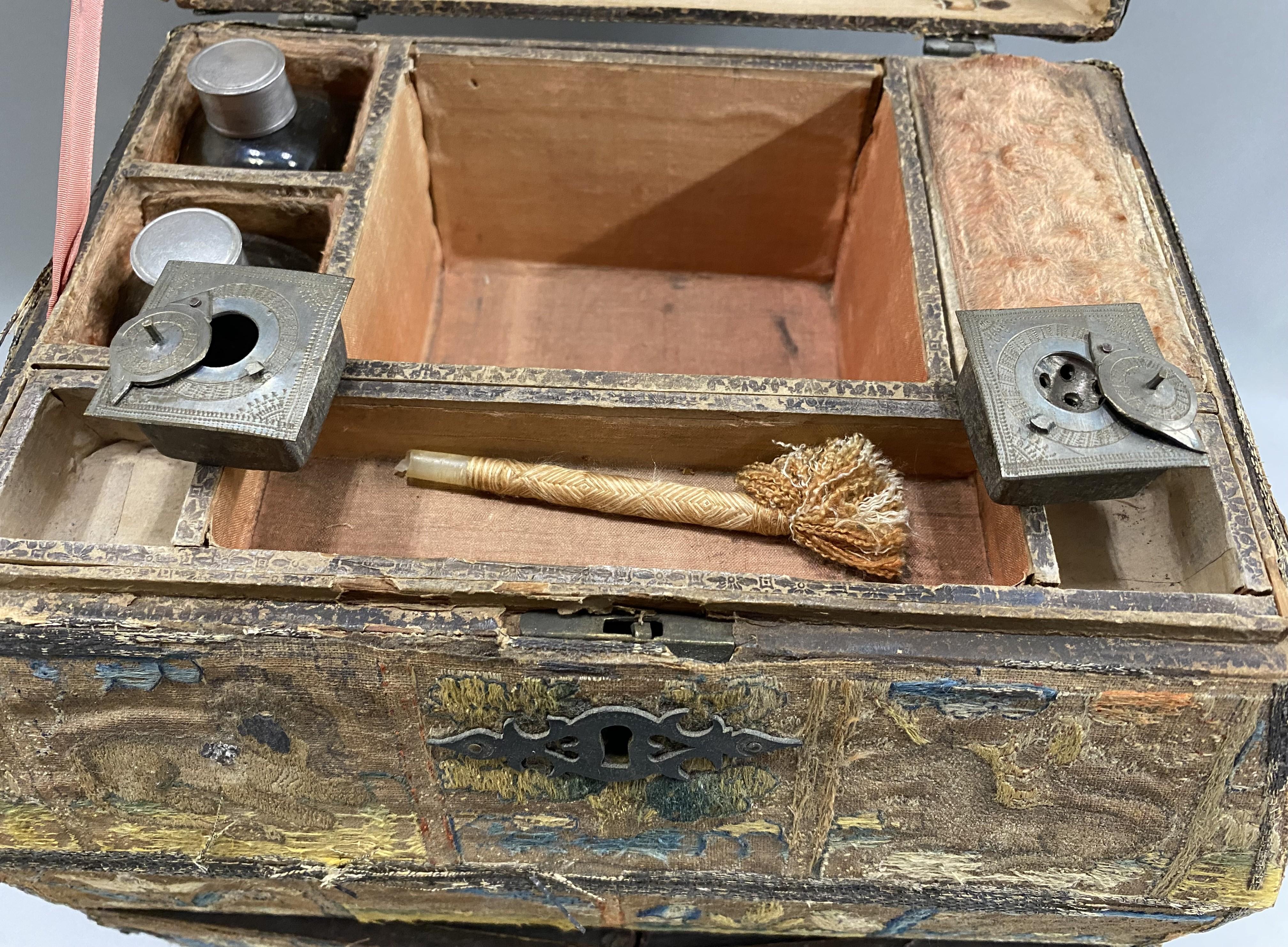 Scrigno di Charles II, seconda metà del XVII secolo in vendita 2
