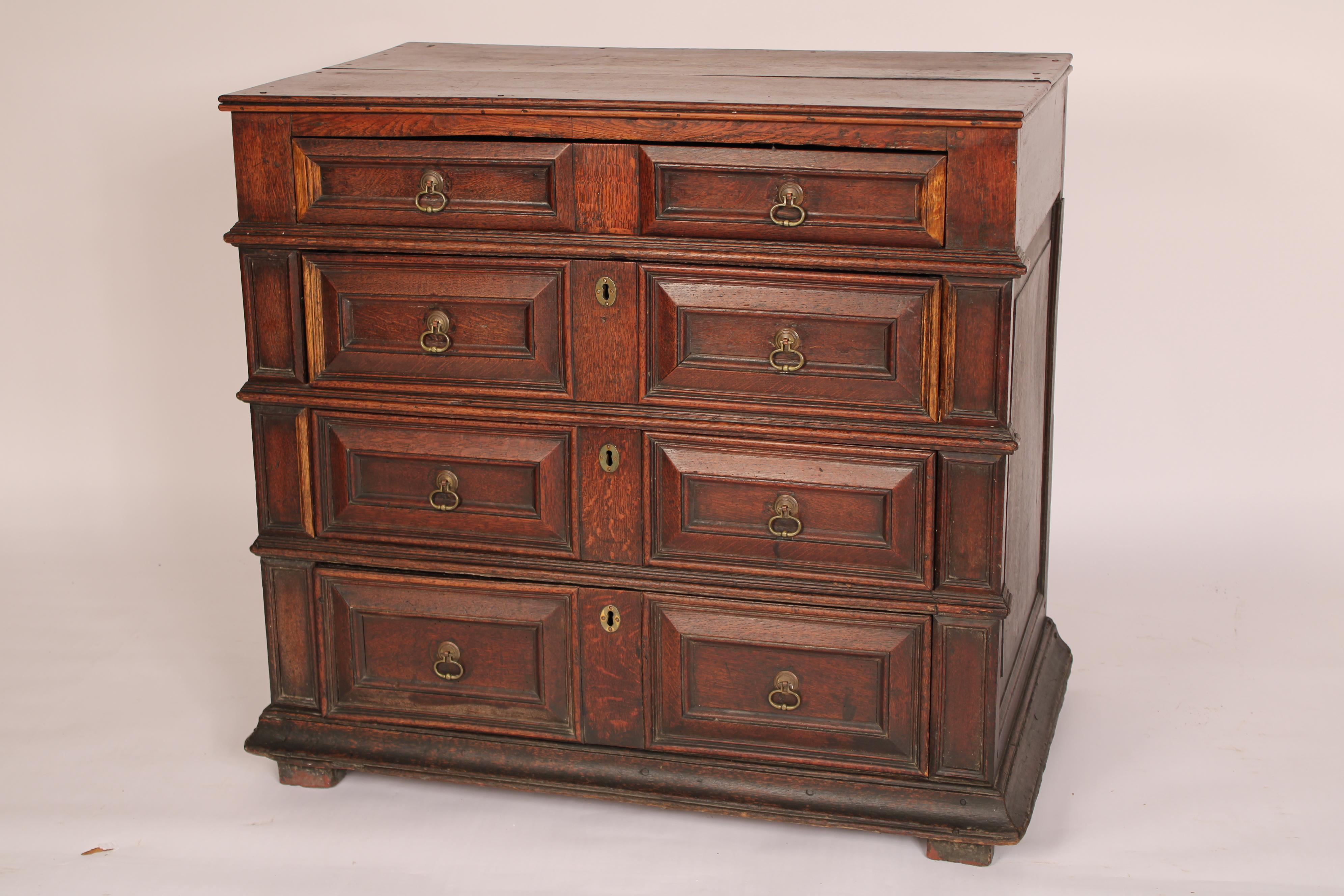 Charles II Oak Chest of Drawers In Good Condition For Sale In Laguna Beach, CA