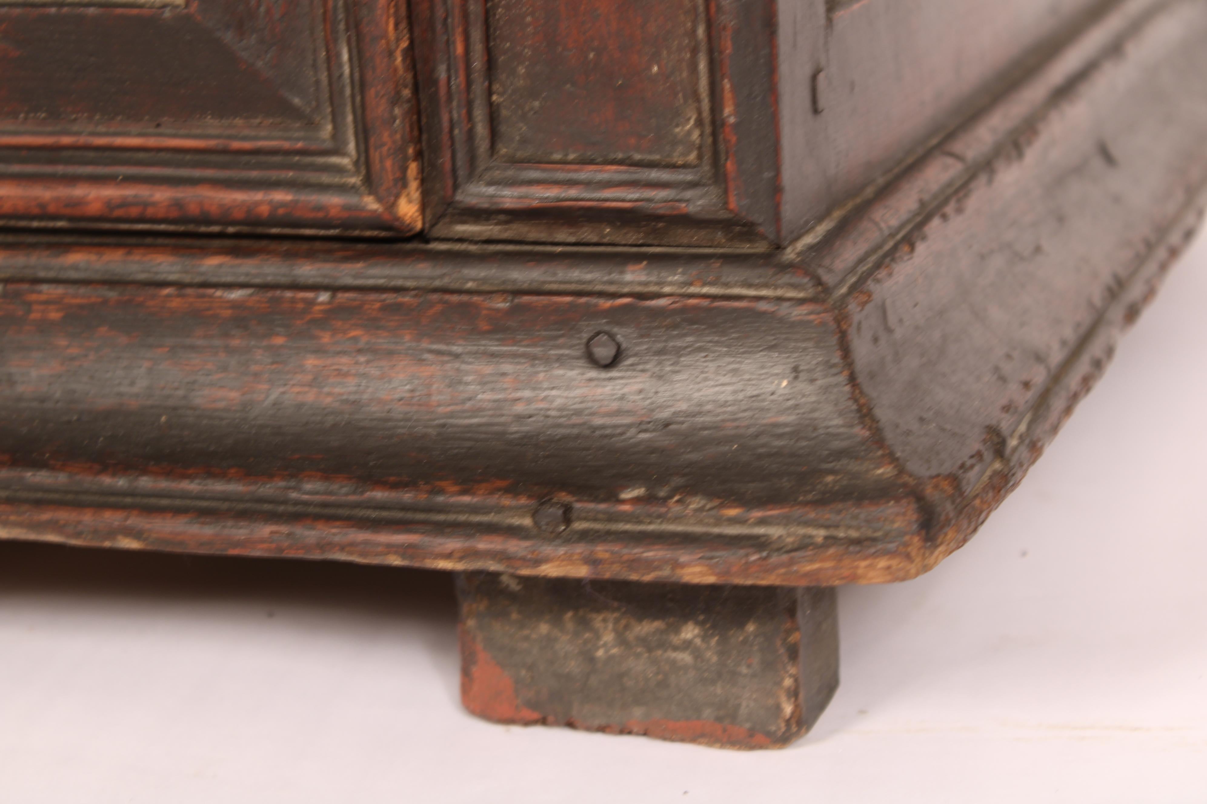 Charles II Oak Chest of Drawers For Sale 4