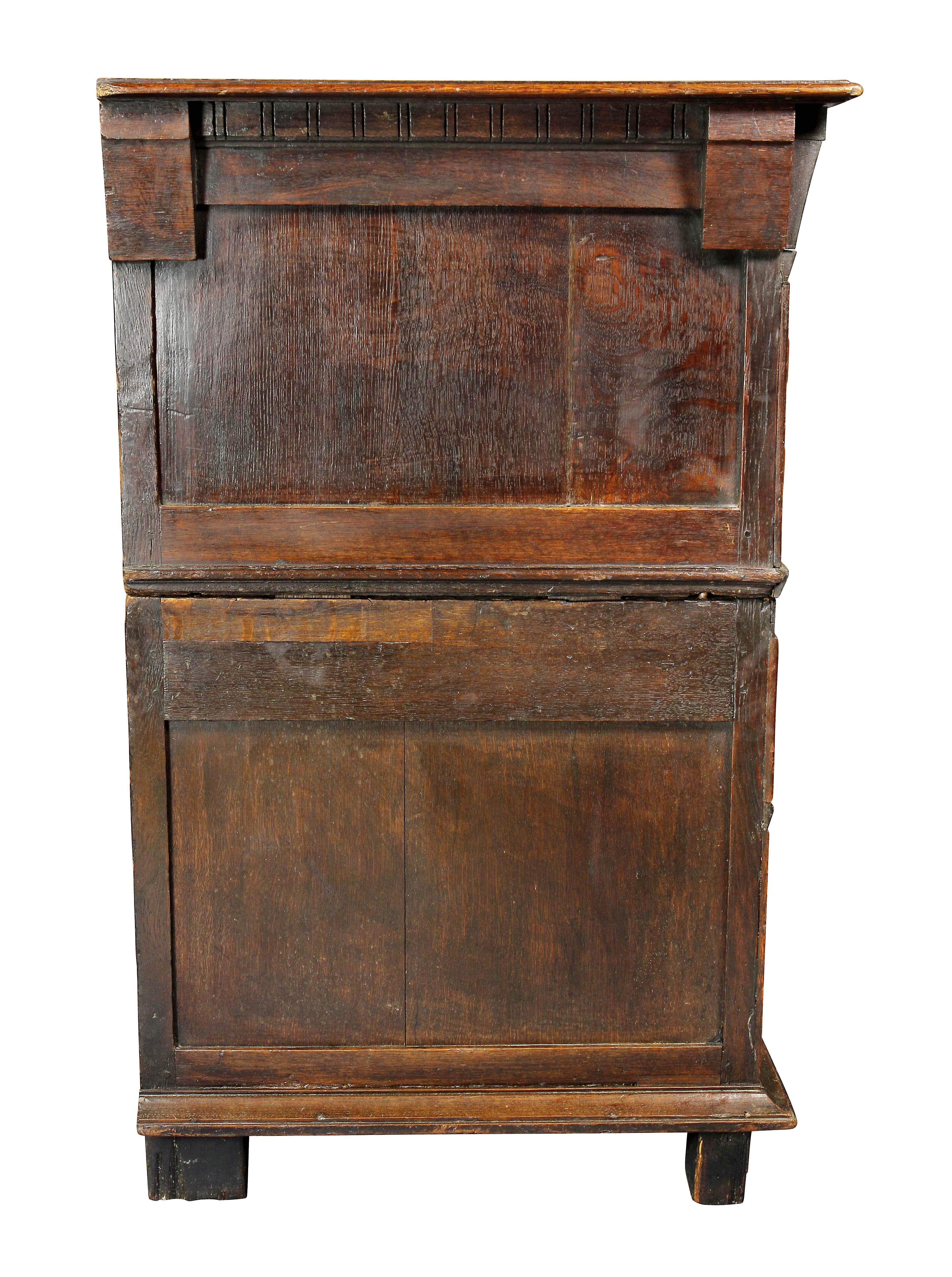 Charles II Palisander and Oak Chest of Drawers 2