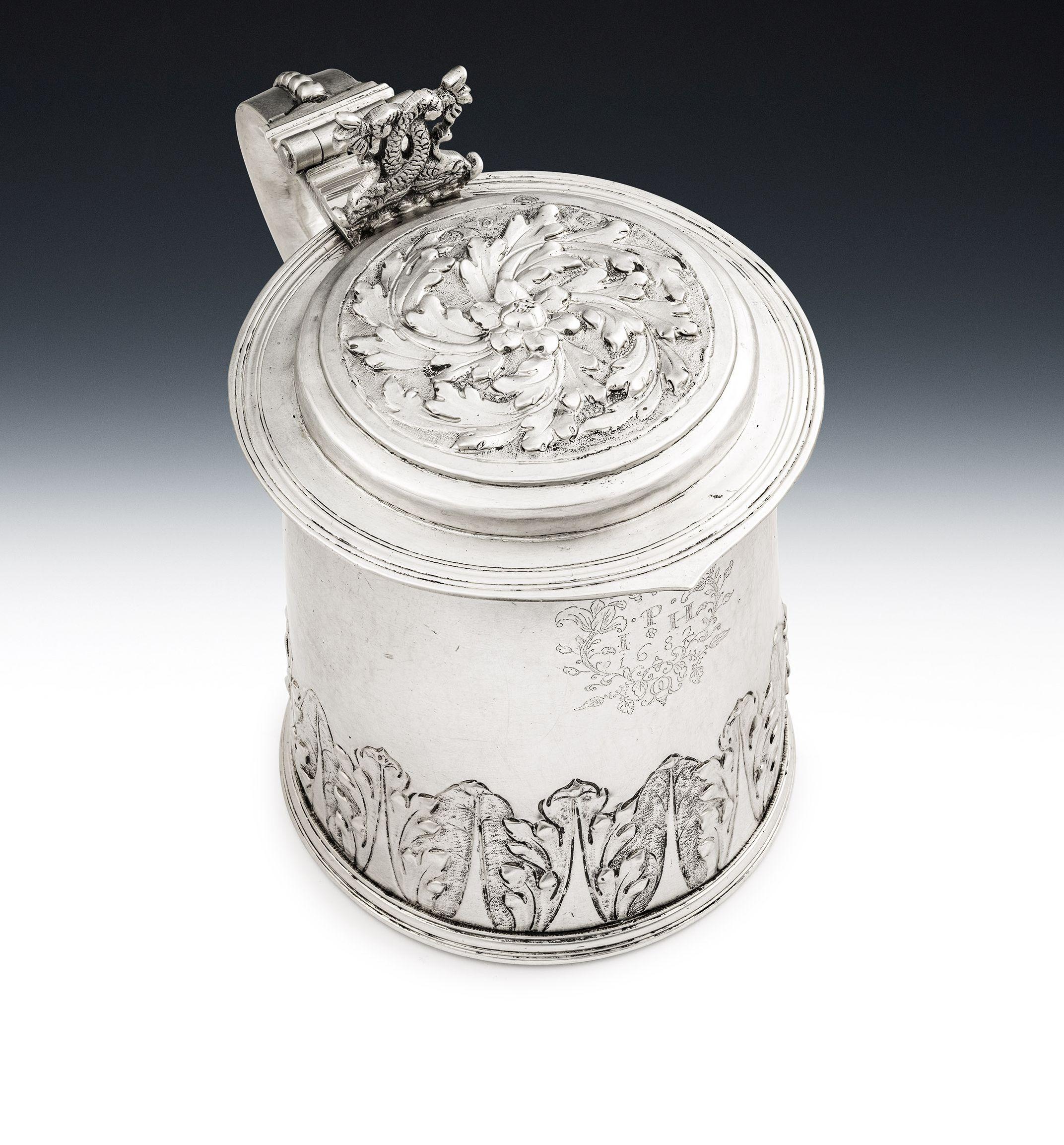 18th Century and Earlier Charles II Tankard and Cover Made in London by John Duck, 1681 For Sale