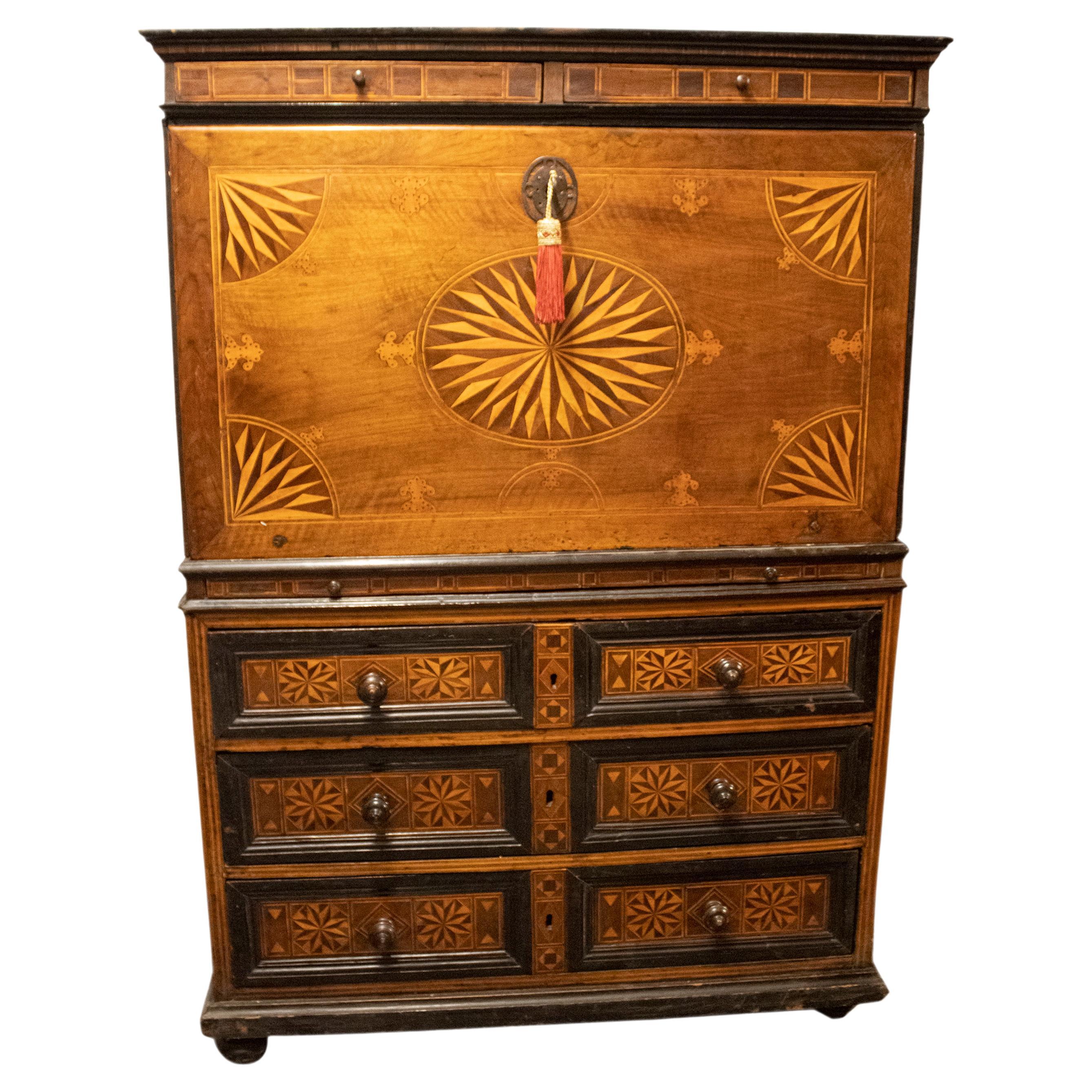 Charles IV Secretaire with Drawers with Inlaid Work. Spain, 18th Century.