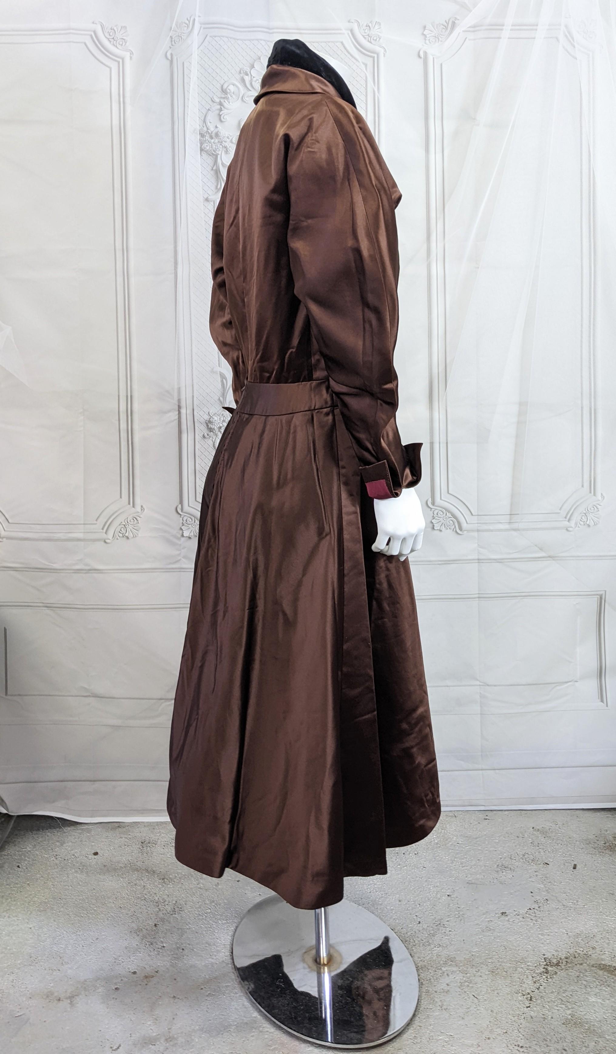Charles James Brown Vestido de cóctel de terciopelo negro satinado en venta 3