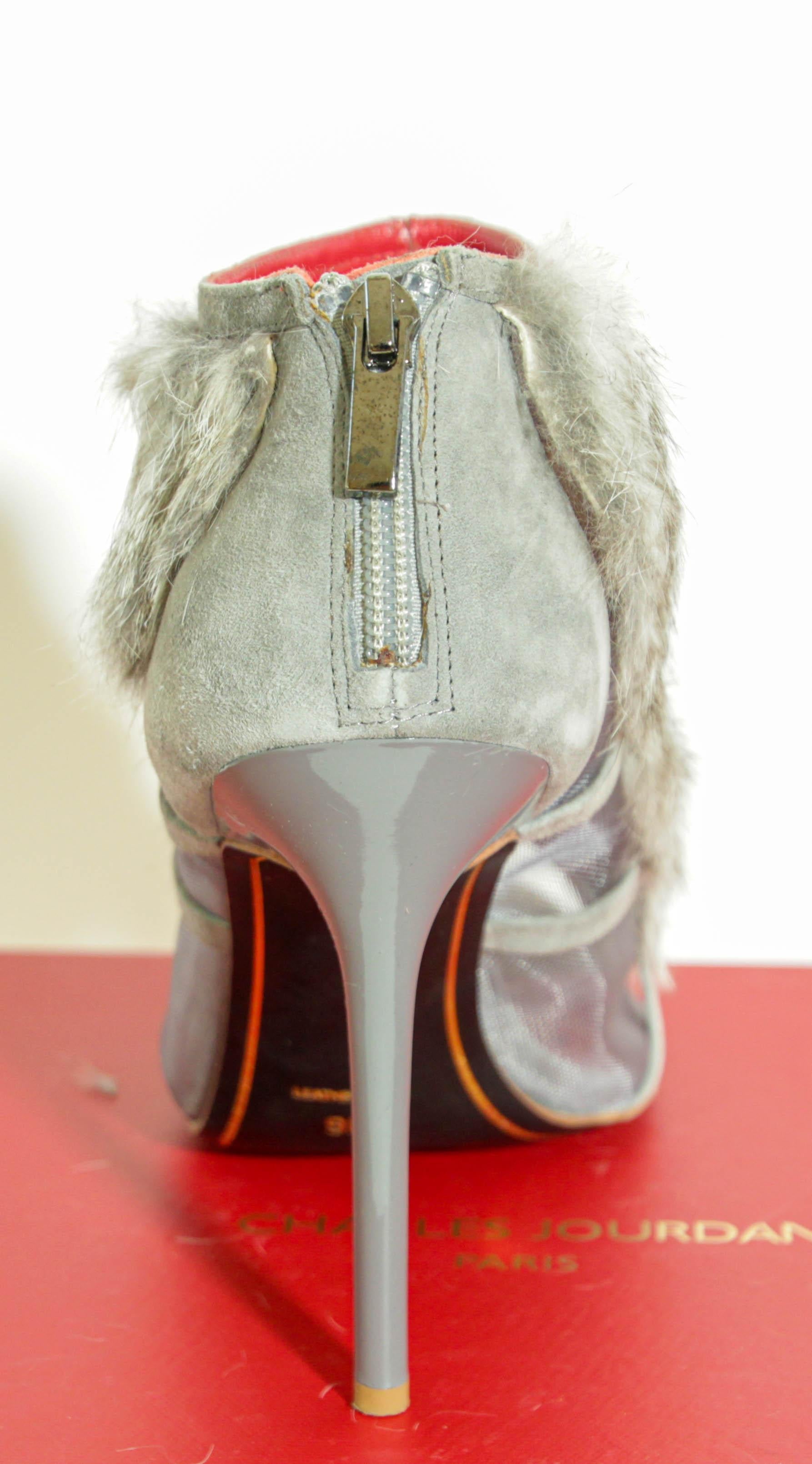 Donna Charles Jourdan Paris Fur Stiletto Peep Toe Ankle Boots Leather Heels Gray 9 M. in vendita