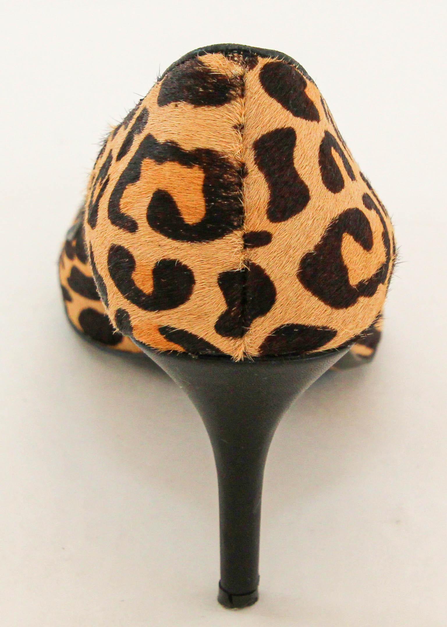 Charles Jourdan Paris Leopard Print Pony Hair heels Pumps Size US 6 EU 36 For Sale 4