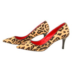 Charles Jourdan Paris Tacones de pelo de potro con estampado de leopardo Bombas talla US 6 EU 36