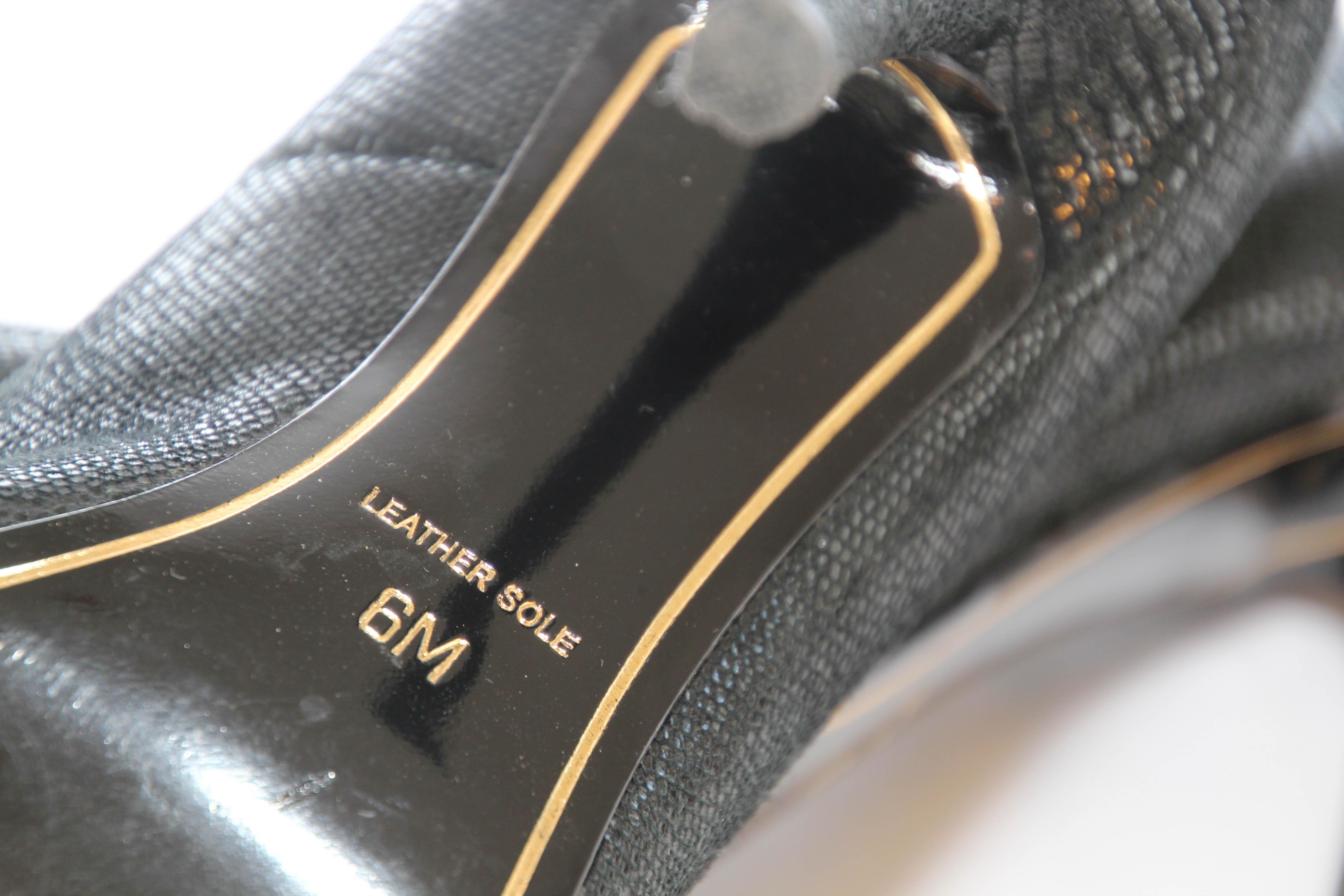 Women's or Men's Charles Jourdan Paris Shoes Heels Black Suede 1990s For Sale