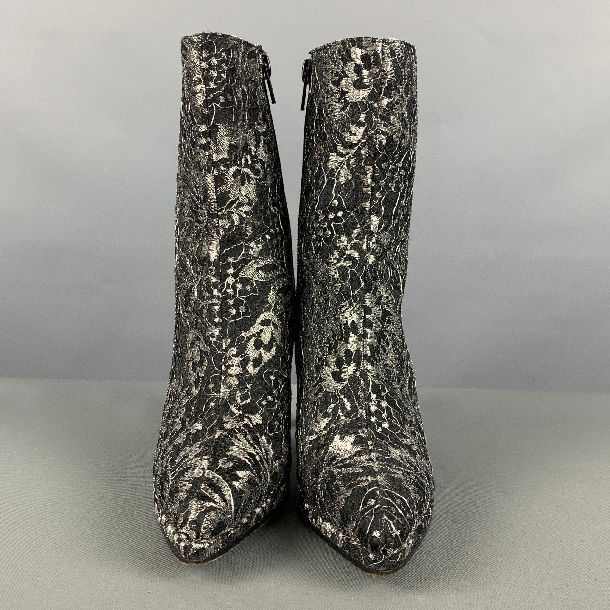 Charles Jourdan Size 5 Black Grey Leather Floral Side Zipper Boots Pour femmes en vente