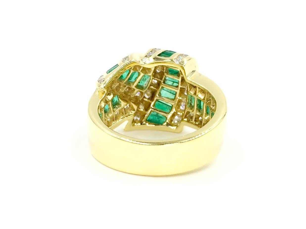 Contemporary Charles Krypell 18 Karat Emerald and Diamond Crossover Style Ring