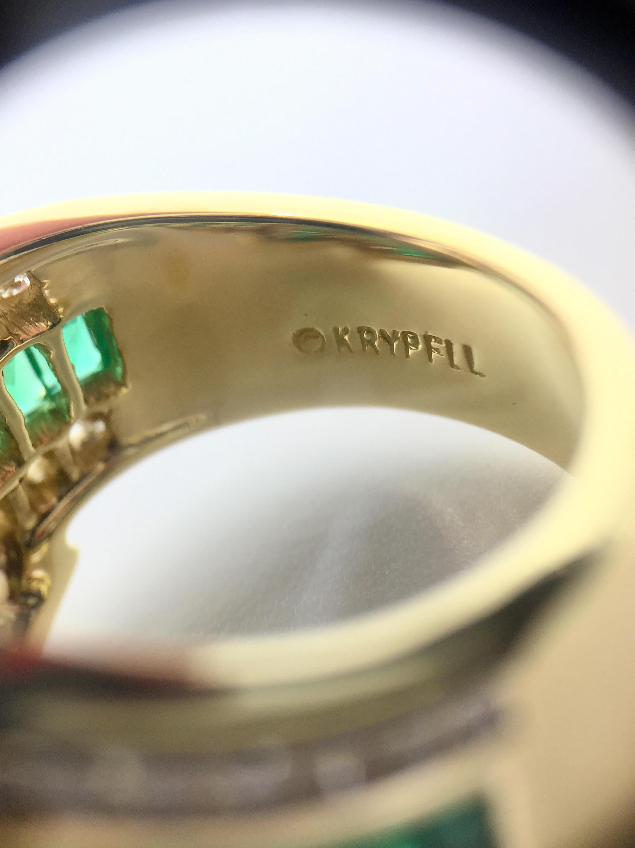 Charles Krypell 18 Karat Emerald and Diamond Crossover Style Ring In New Condition In Pikesville, MD