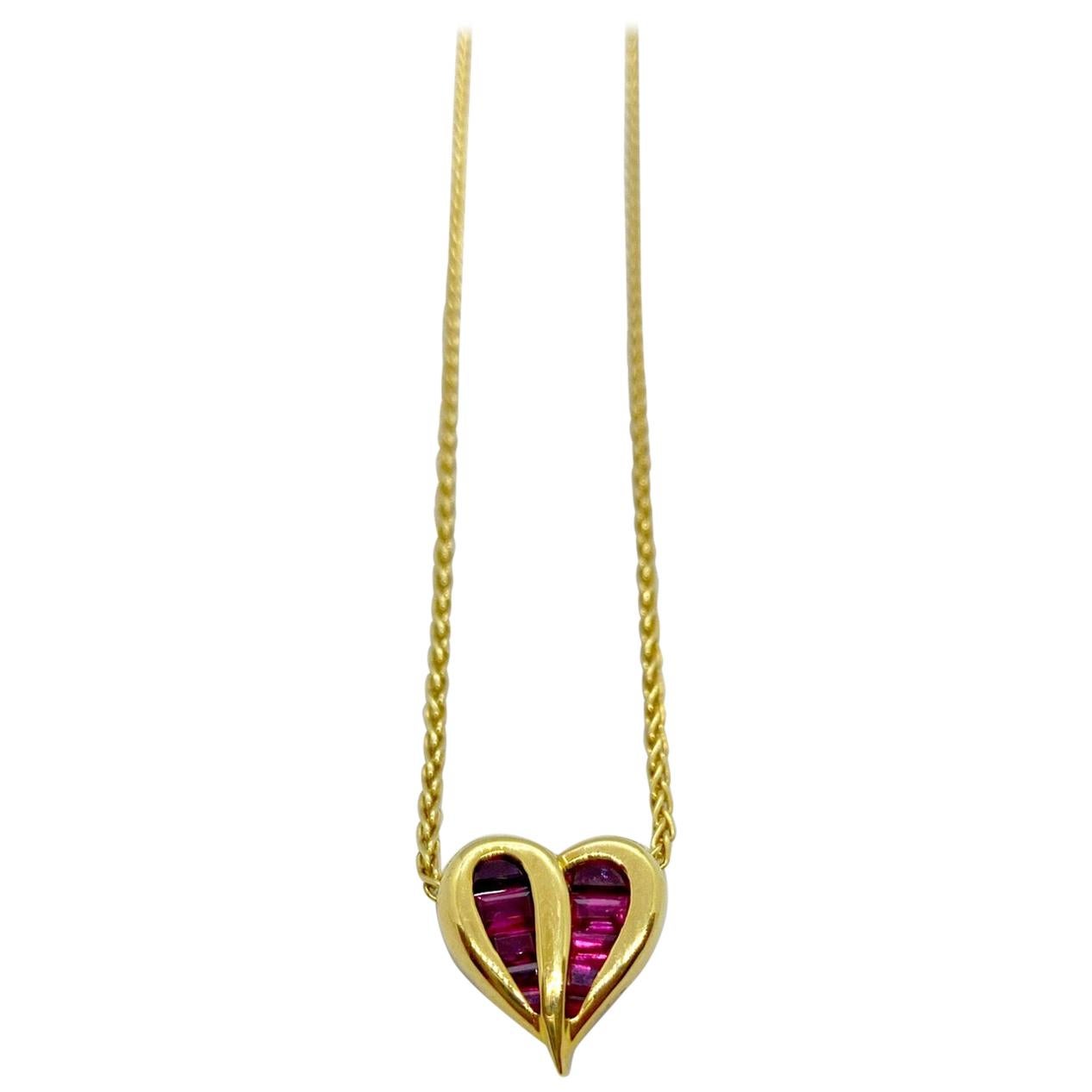 Charles Krypell 18 Karat Yellow Gold 1.22 Carat Ruby Heart Pendant For Sale