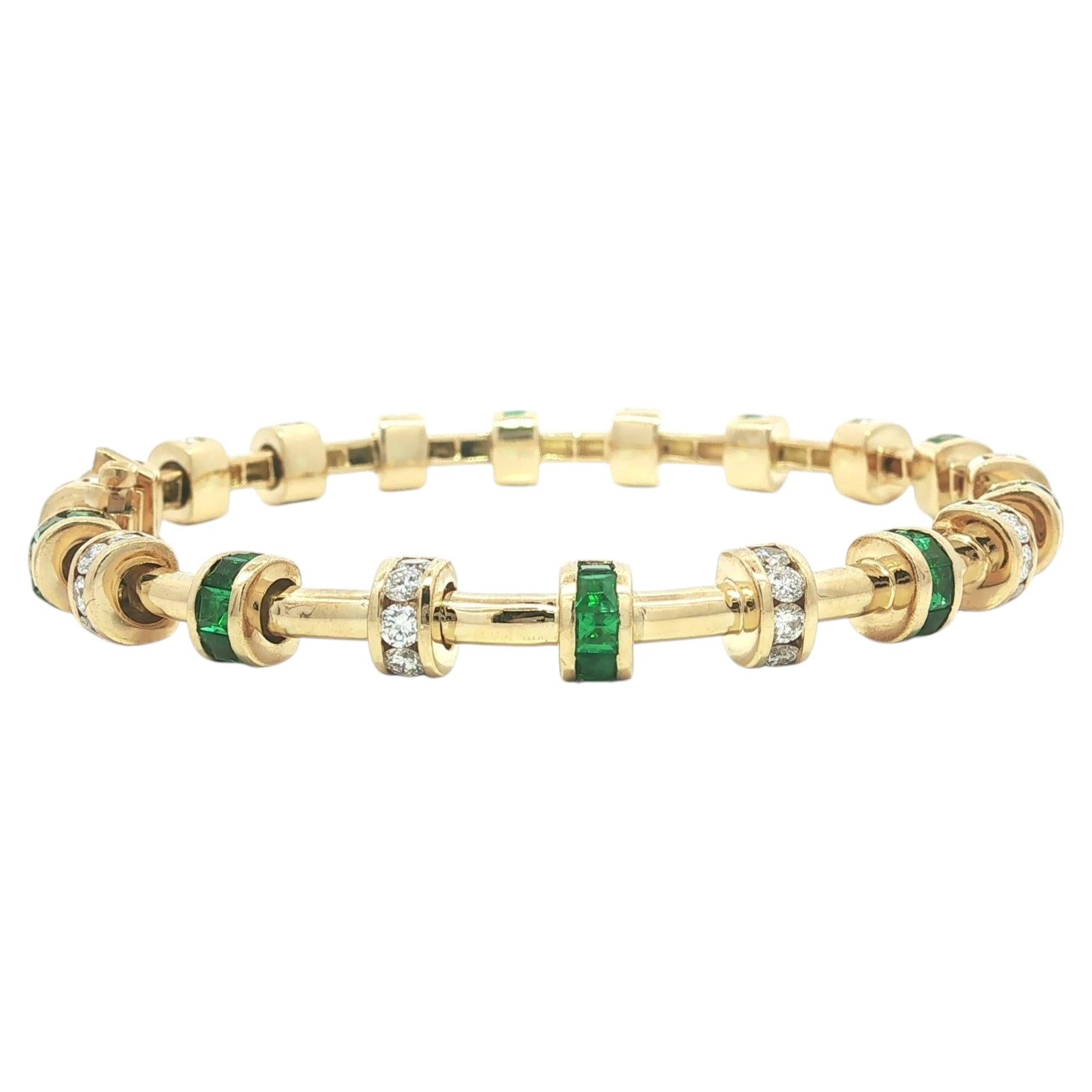 Charles Krypell – Armband aus 18-karätigem Gelbgold mit Smaragden und Diamanten in Reihenanordnung