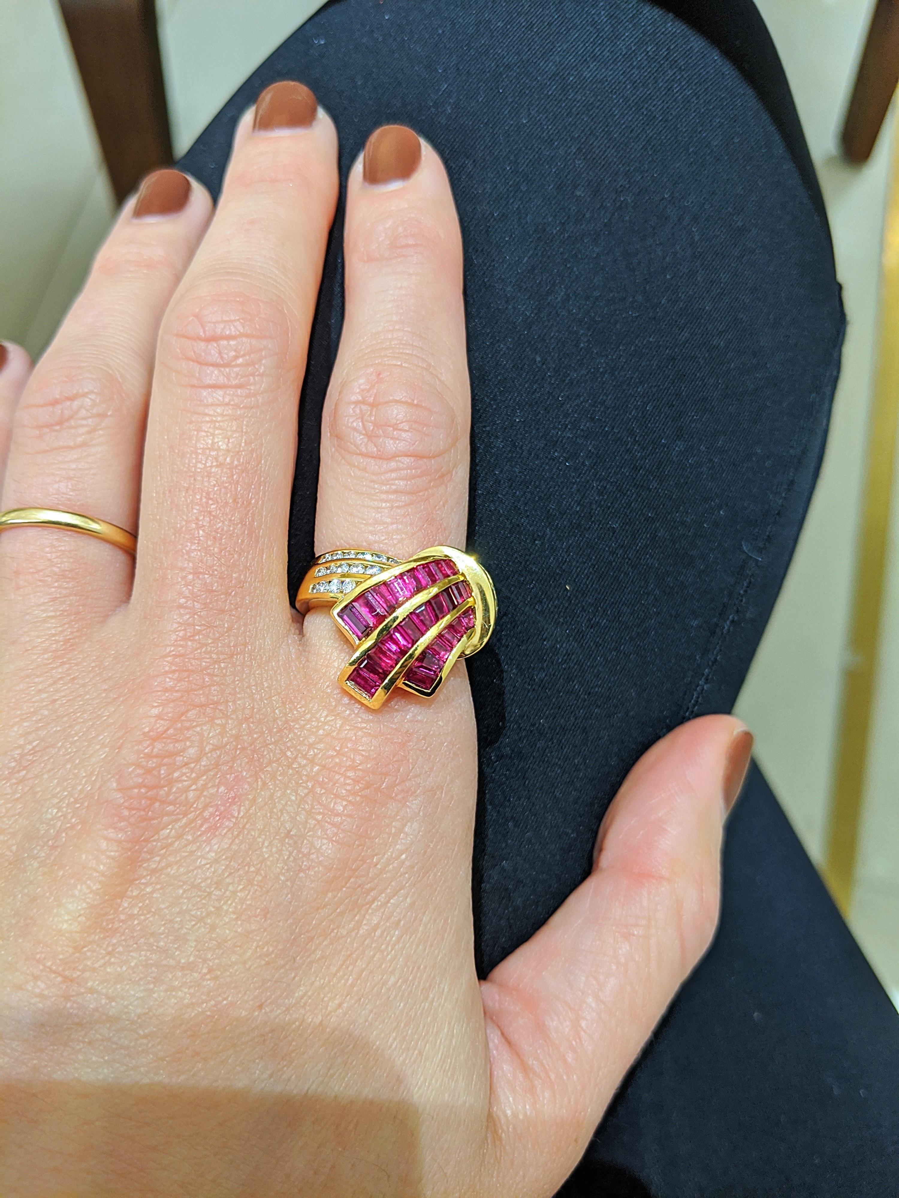 Charles Krypell 18 Karat Yellow Gold Invisibly Set 2.25Ct. Ruby and Diamond Ring In New Condition For Sale In New York, NY