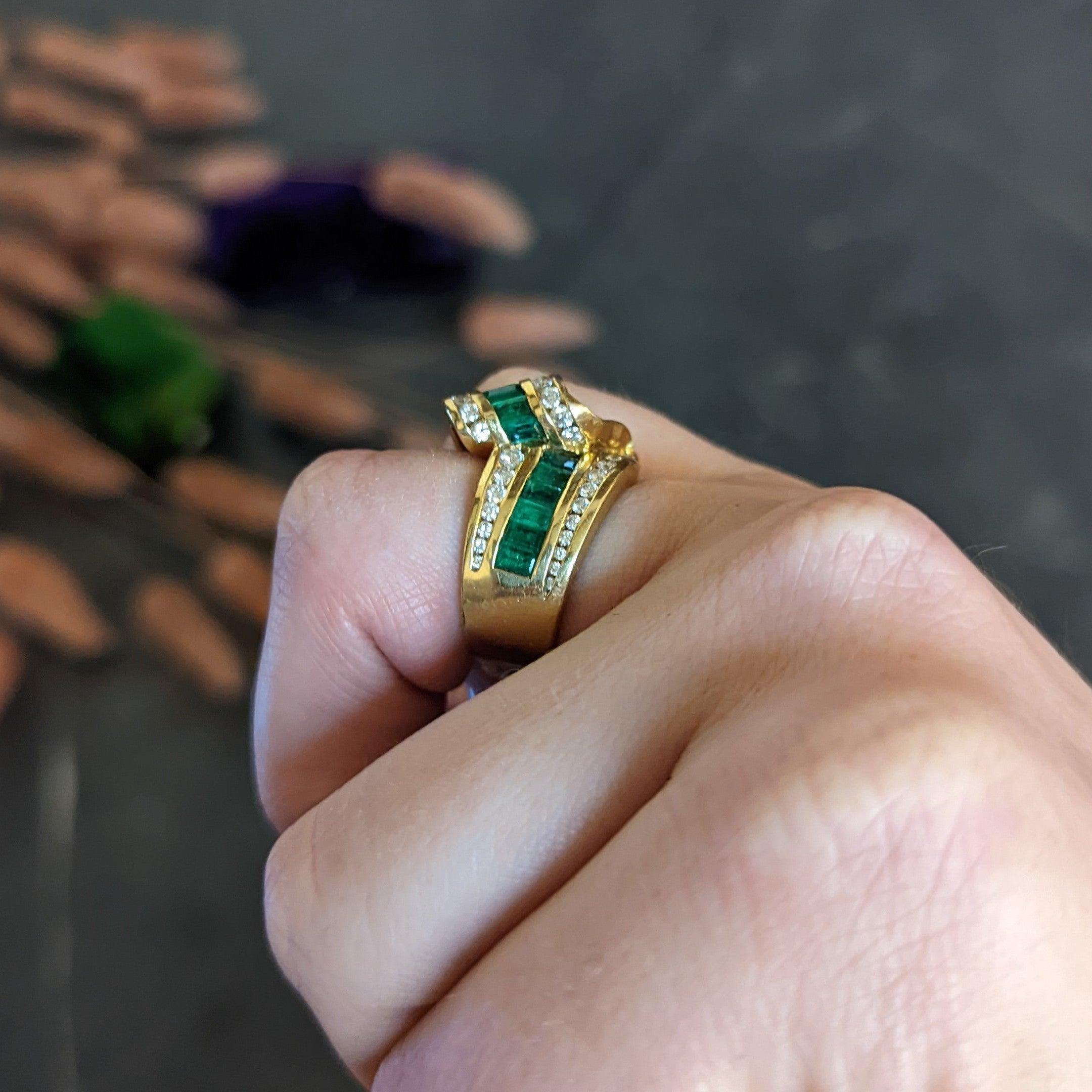 Charles Krypell Bandring, 4,00 Karat Smaragd Diamant 18 Karat Gold 9