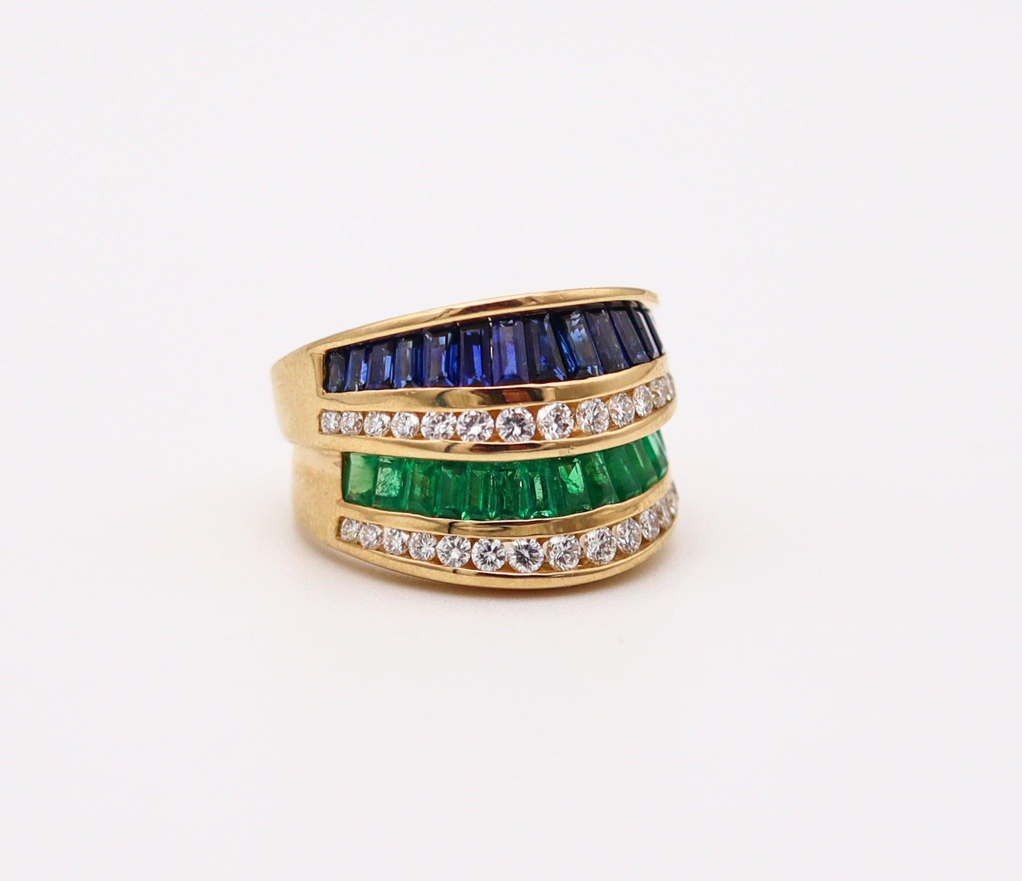 Brilliant Cut CHARLES KRYPELL Cocktail Ring 18Kt Gold With 3.66 Ctw Diamonds Emerald Sapphires