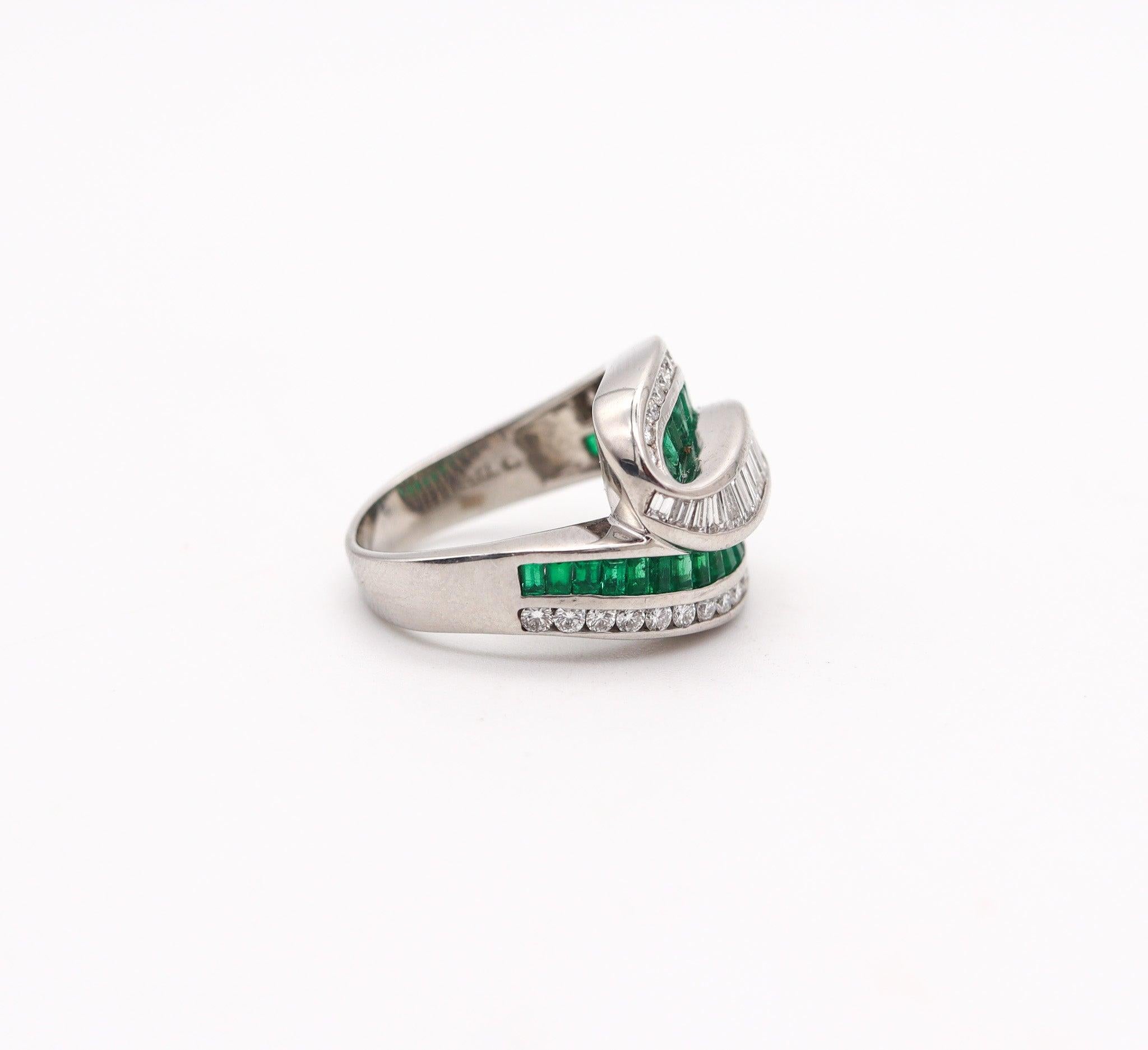 CHARLES KRYPELL Cocktail Ring In Platinum With 3.60 Ctw In Diamonds & Emeralds In Excellent Condition For Sale In Miami, FL