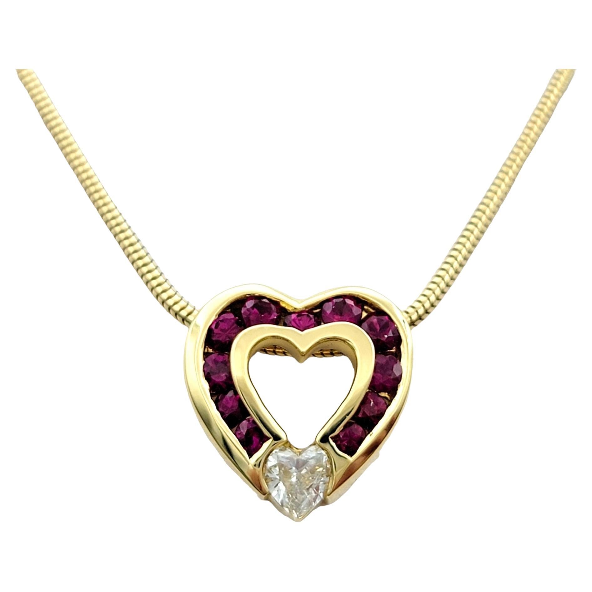 Charles Krypell, collier à cœur ouvert en or jaune 18 carats, diamants et rubis
