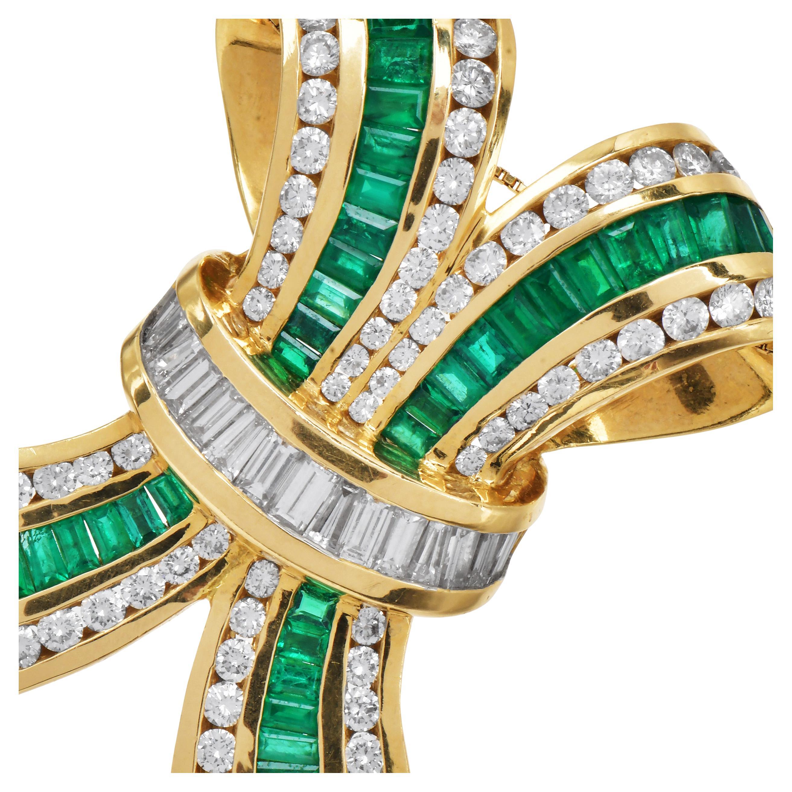 Charles Krypell Diamond Emerald 18K Yellow Gold Pendant Enhancer For Sale
