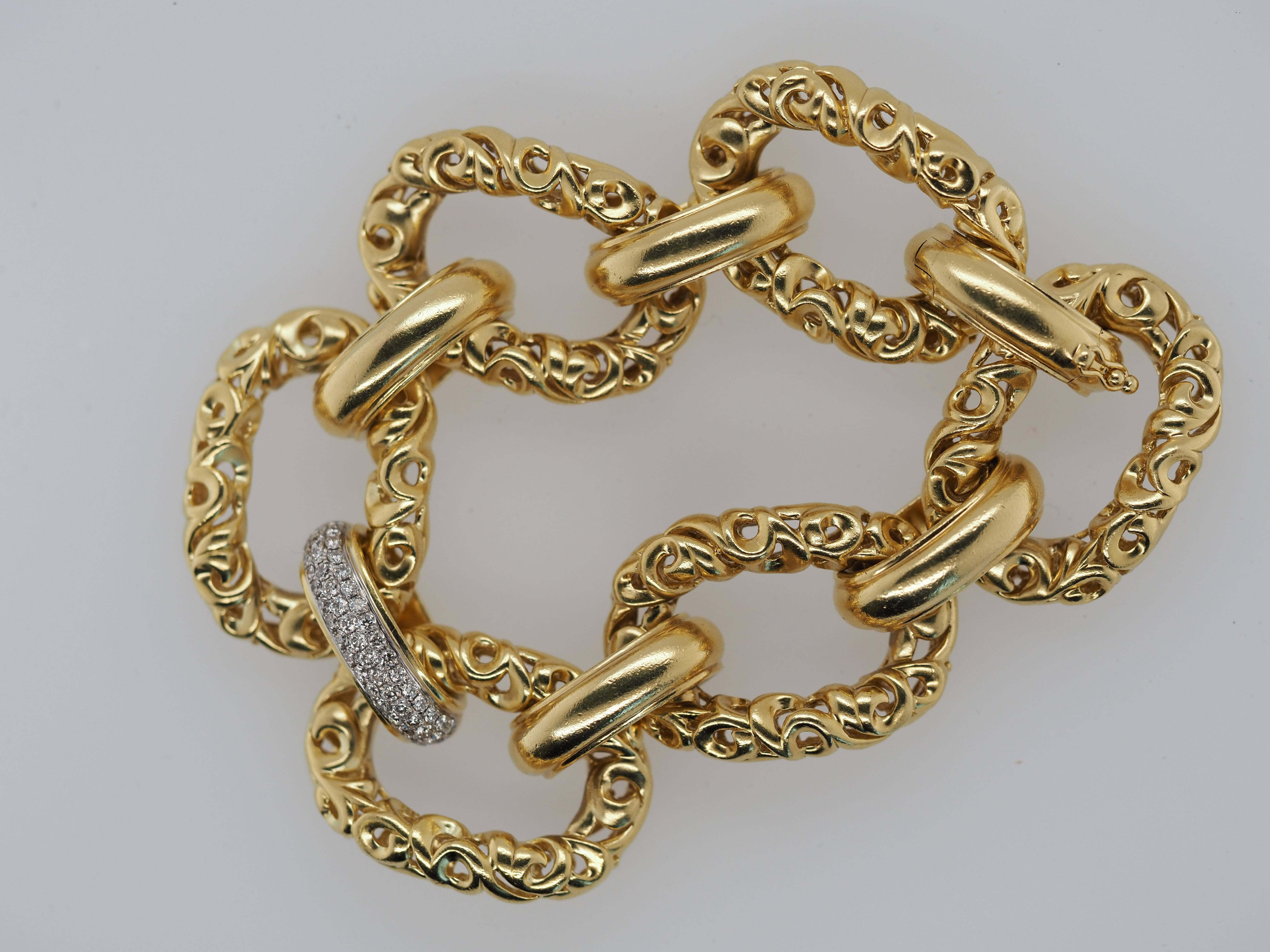 Charles Krypell Heavy 18k Yellow Gold and Diamond Link Bracelet In Good Condition In Atlanta, GA